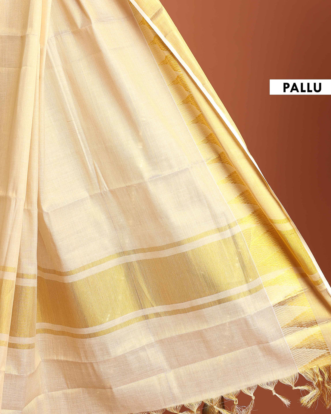 Traditional Kerala Kasavu Saree with Zari Border & Pallu - Cream