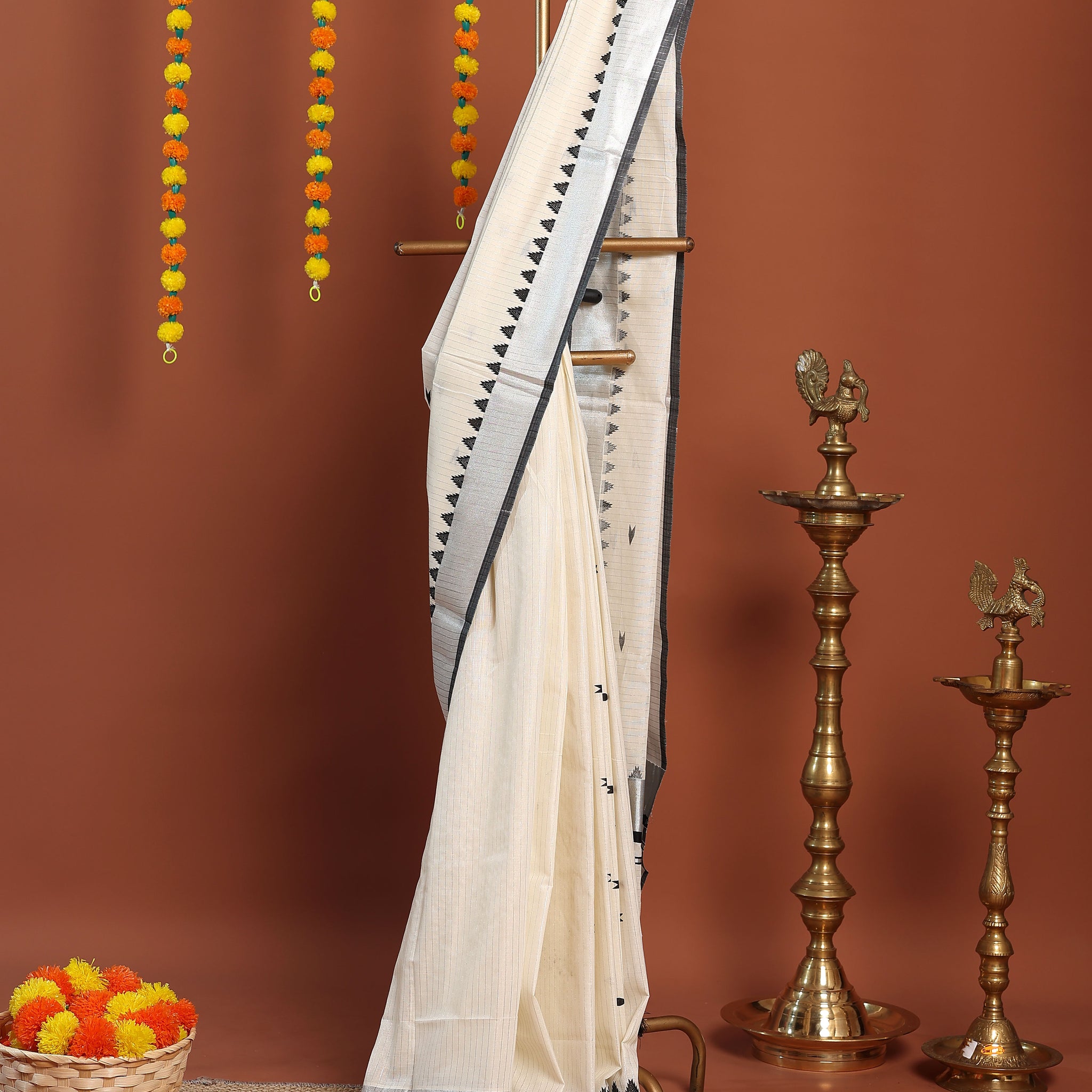 Authentic Kerala Kasavu Handloom Saree with Temple Border - Cream