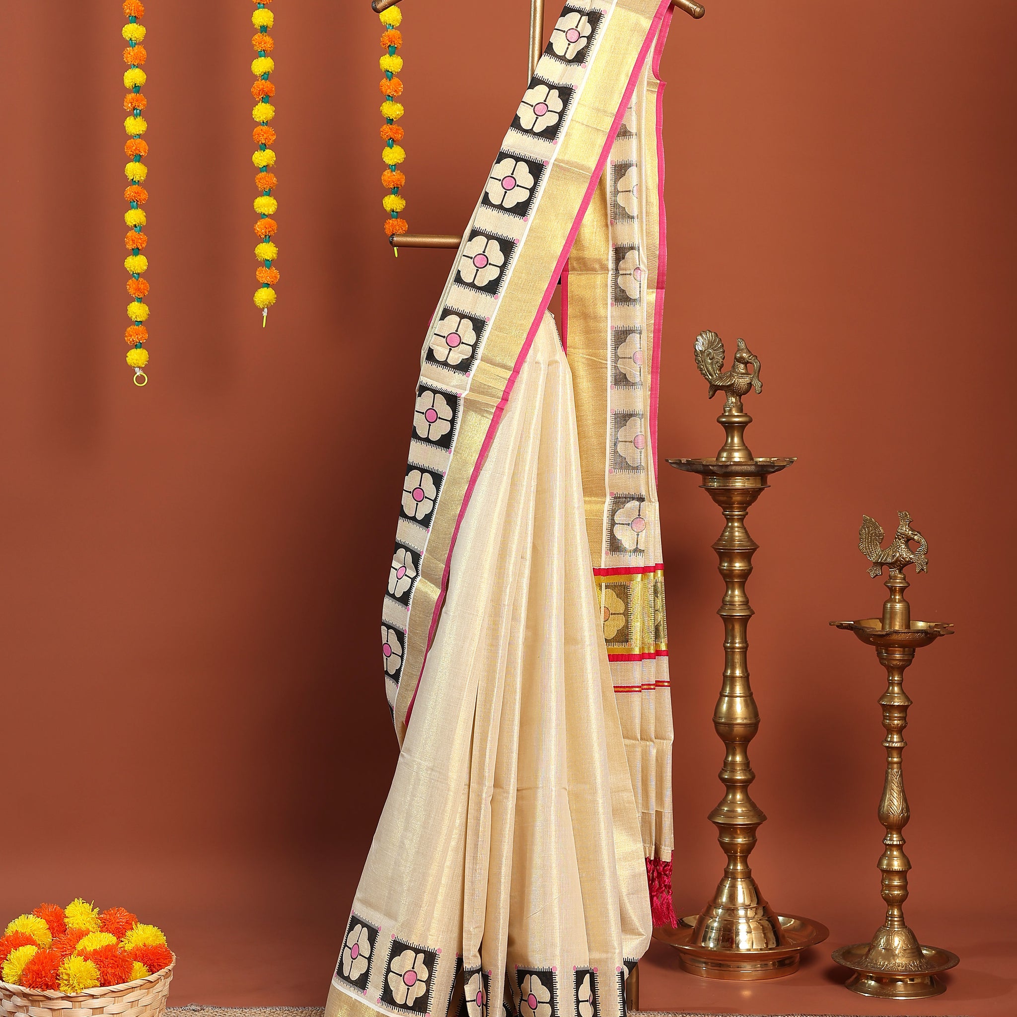 Kerala Kasavu Cotton Saree with Zari Border & Traditional Floral Motif - Cream
