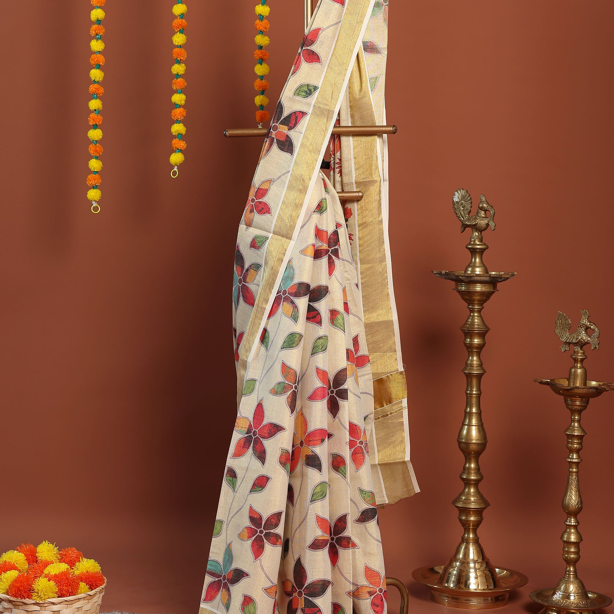 Traditional Kerala Handloom Saree with Zari Border and Floral Motif Print - Cream