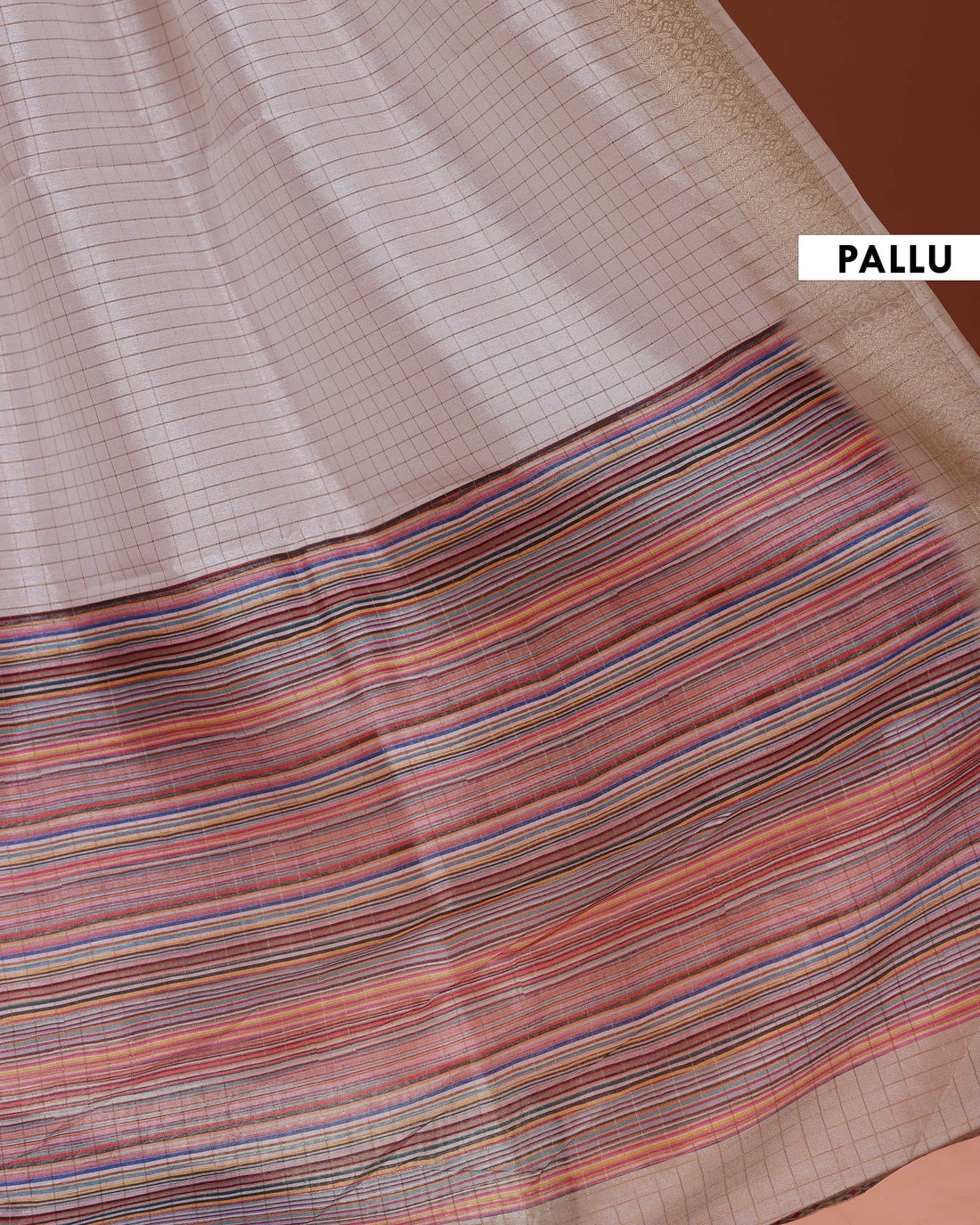 Floral Pattern Dola Silk Saree With Woven Border - White