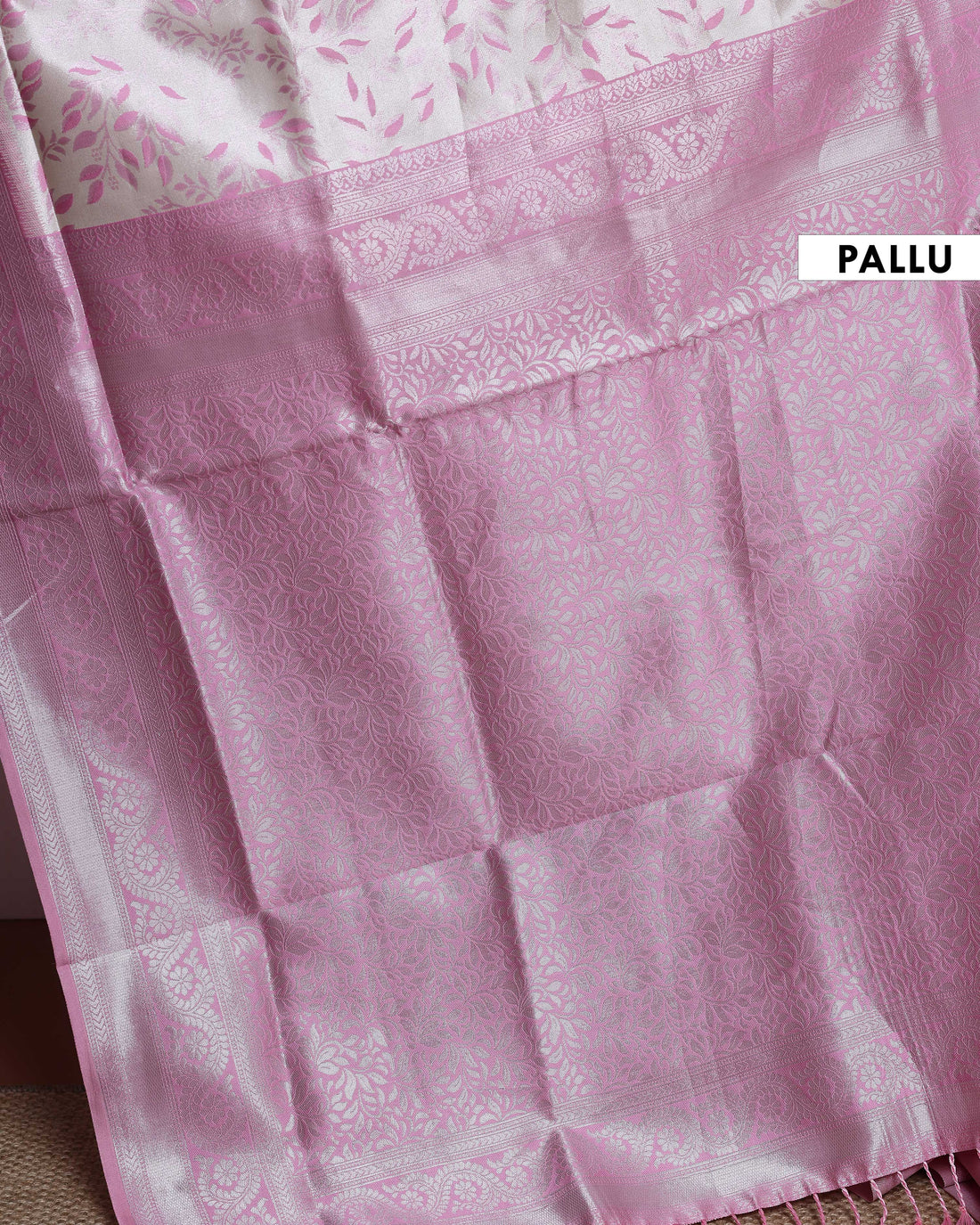 Elegant Floral Woven Design Litchi Silk Saree with Rich Pallu and Subtle Sheen Finish - Pink