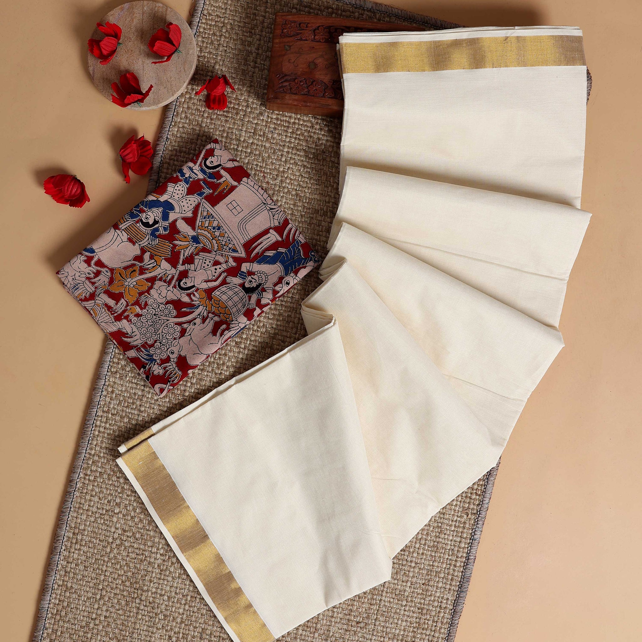 Traditional Kerala Kasavu Cotton Saree with Zari Border and Printed Blouse Piece - Off White