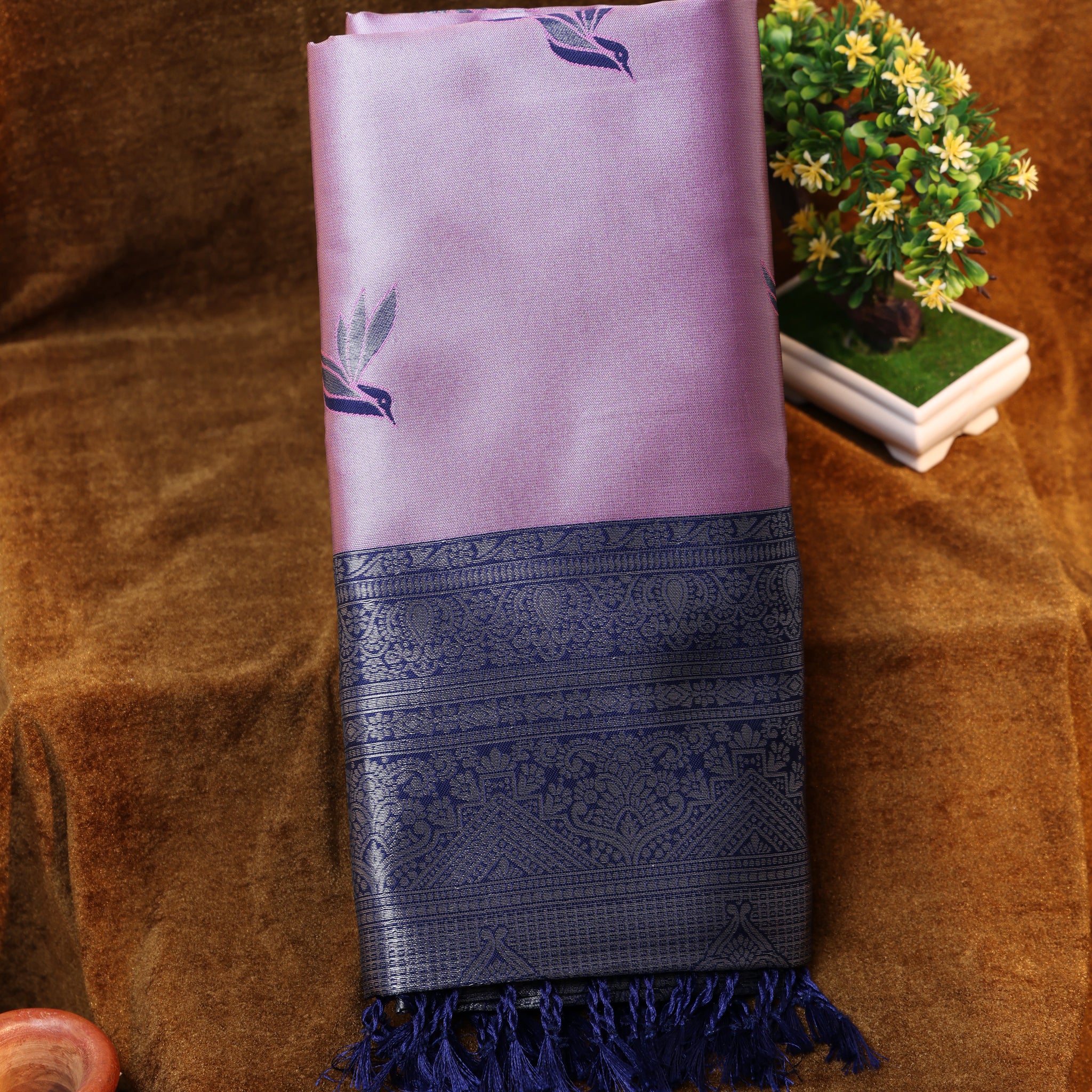 Light Purple Color Lichi Silk Saree