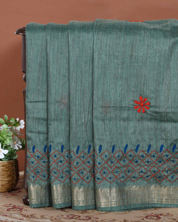 Elegant Kantha Hand Embroidered Saree with Intricate Geometric Motif and Contrast Border - Green