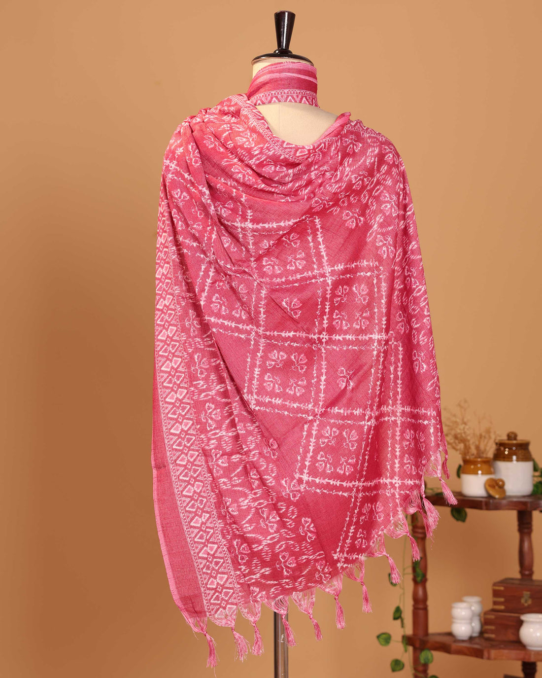 Traditional Floral Inspired Women's Stole - Pink