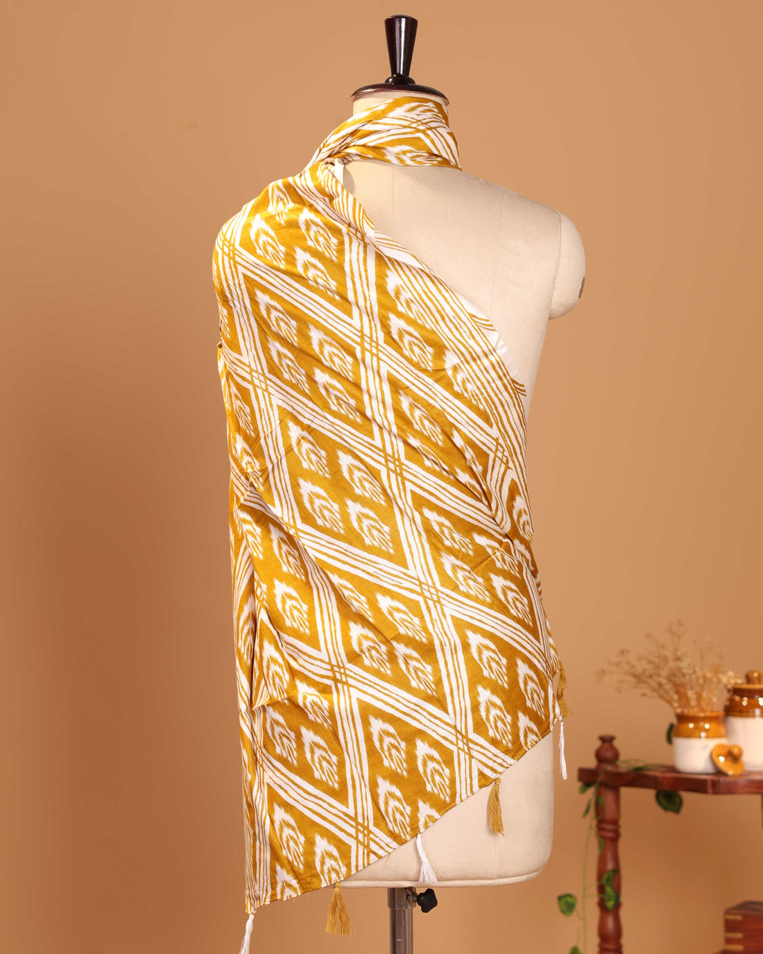 Traditional Pochampally Inspired Women's Stole - Yellow