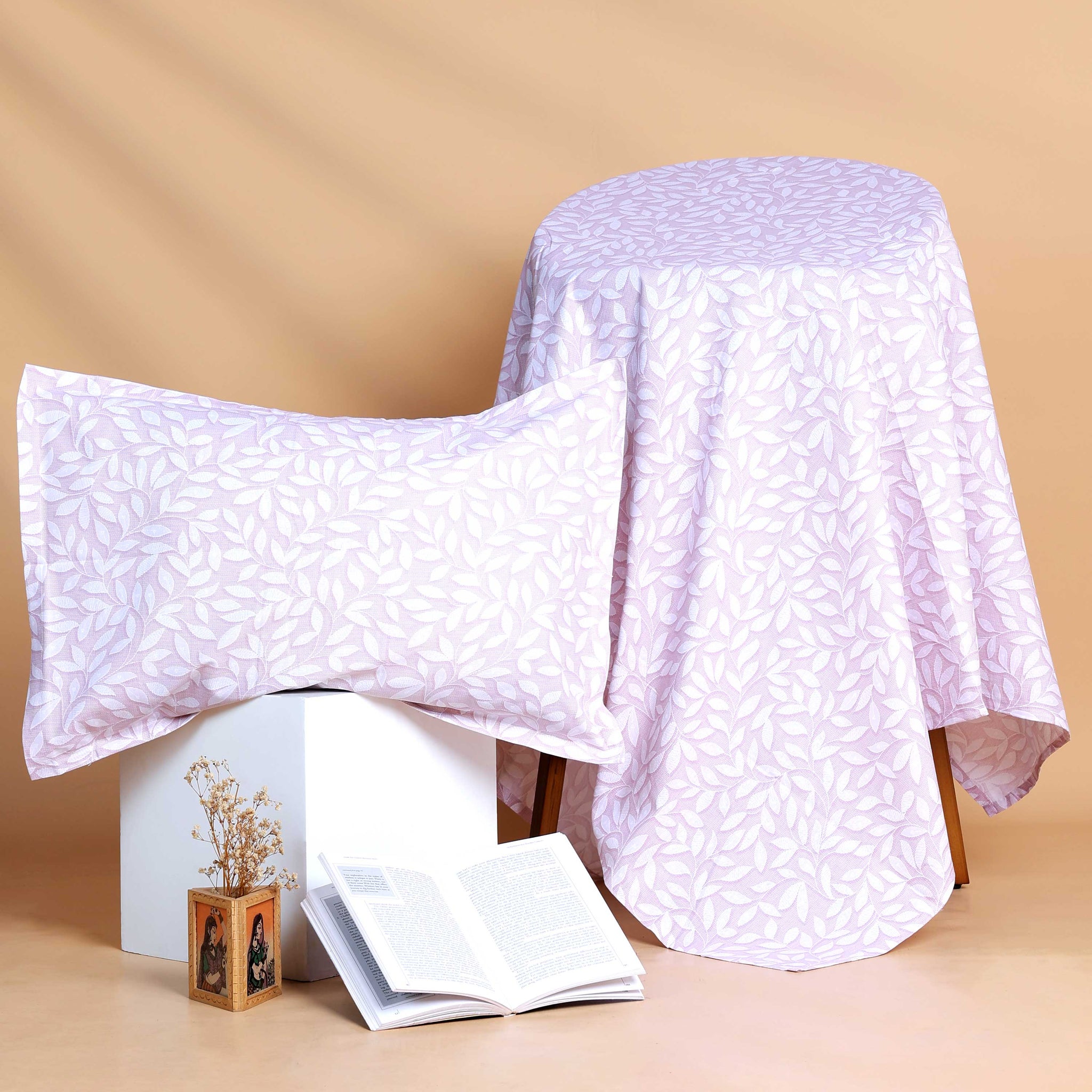 Floral Leaf Print Bed Cover with Matching Pillow Cover Set - Lavender