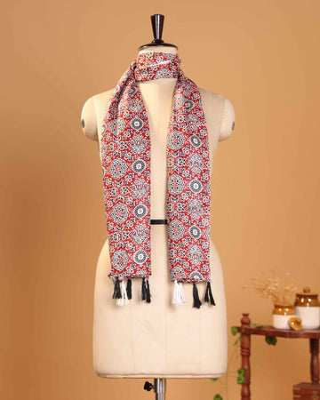 Elegant Women’s Printed Dupatta with Intricate Traditional Motifs and Floral Inspired Design - Red