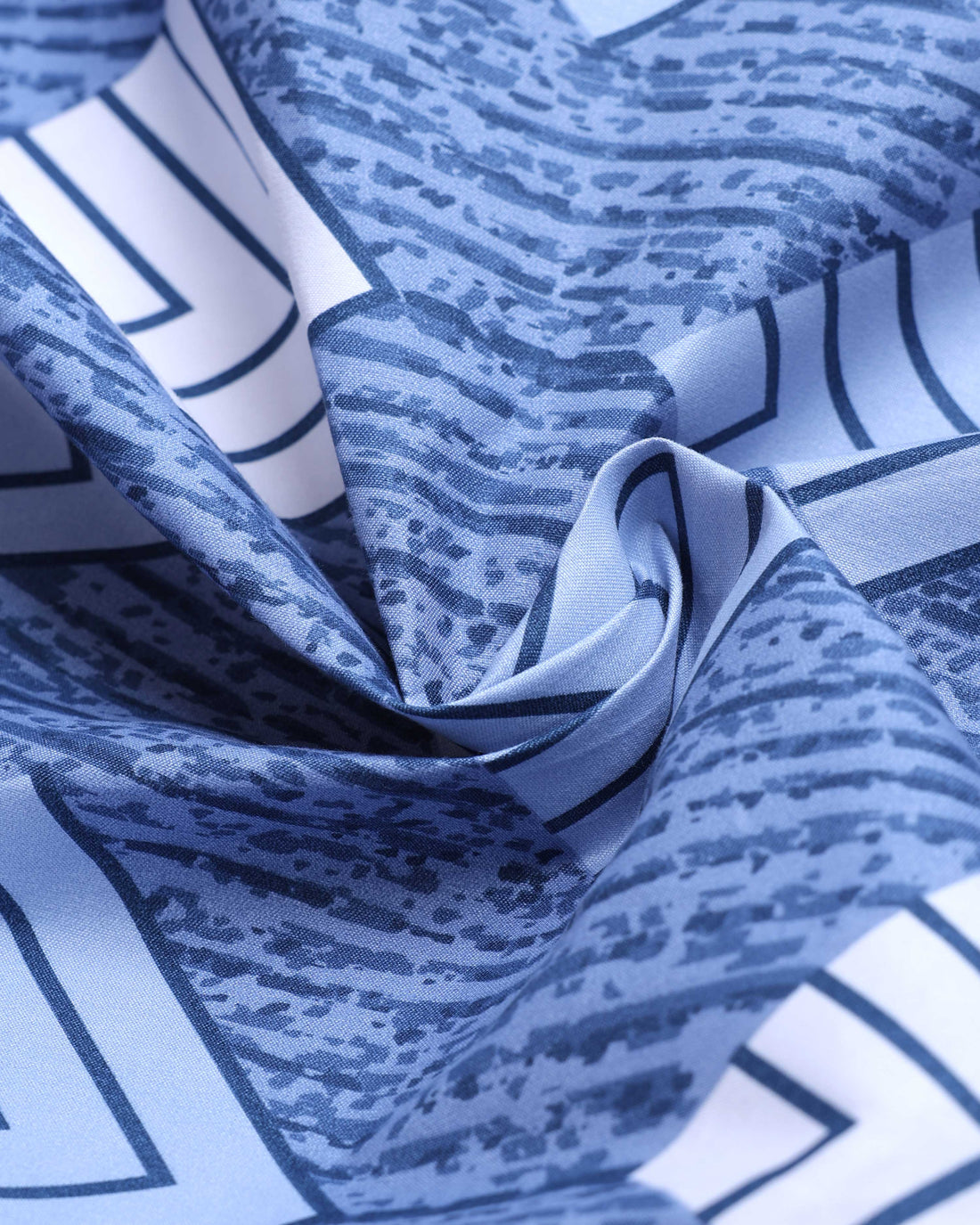 Elegant Geometric Pattern Queen Size Bed Cover with Matching Pillow Cover Set - Blue