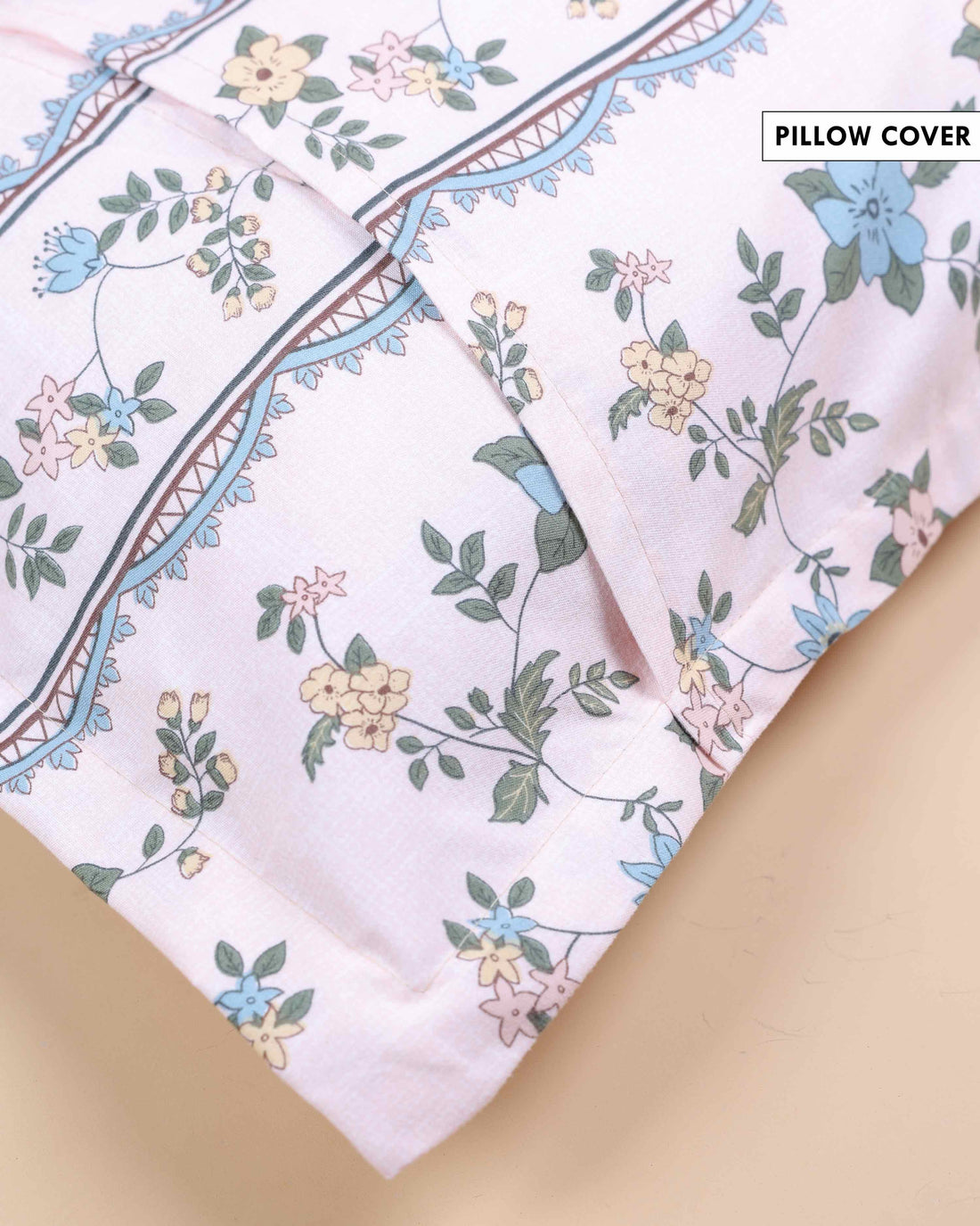 Elegant Floral Pattern Bed Cover with Matching Pillow Cover Set - Pink