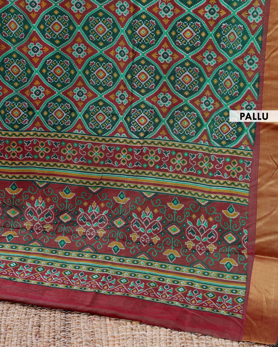 Elegant Patola Handloom Saree with Woven Geometric and Floral Designs - Green