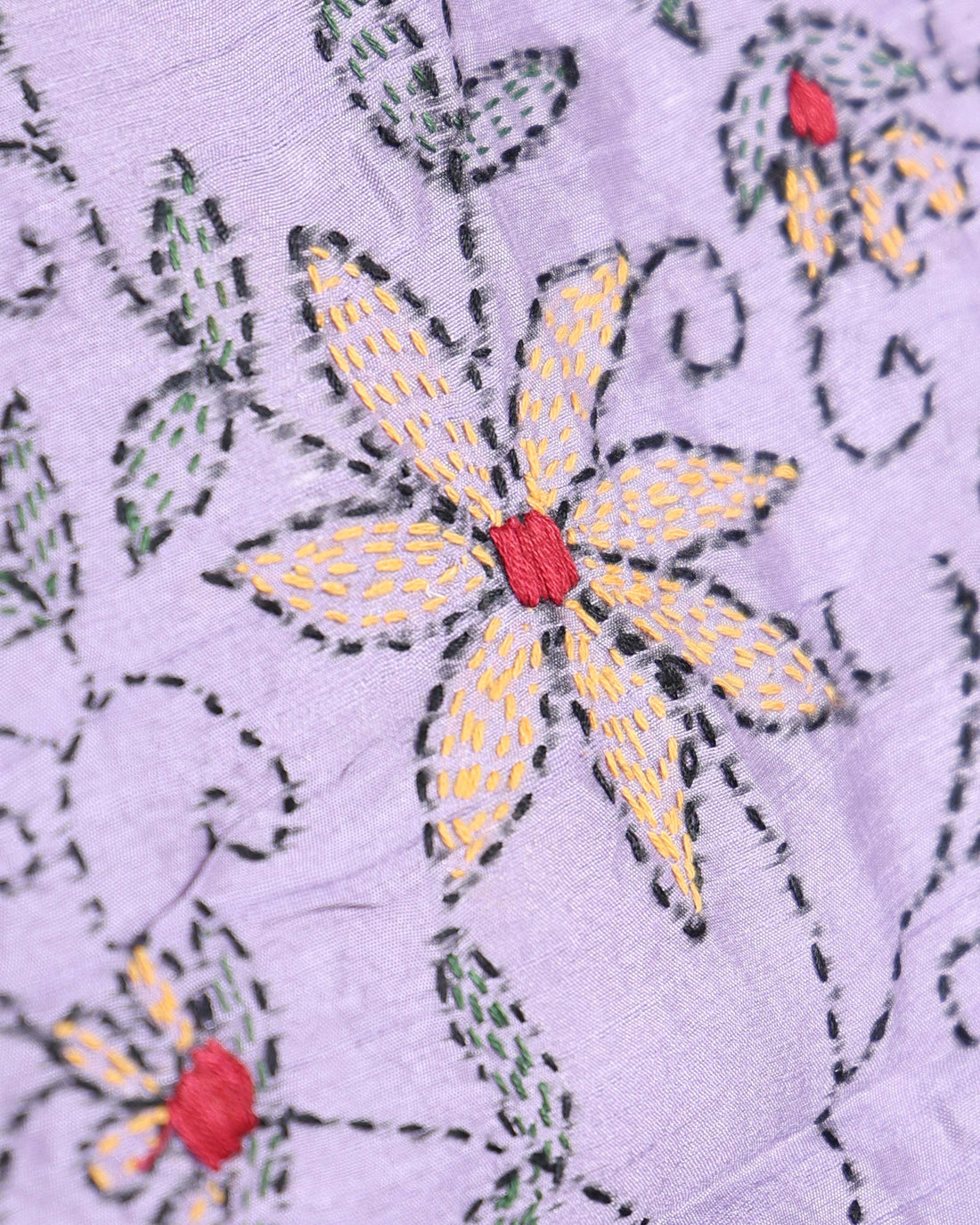 Elegant Hand Embroidered Kantha Work Saree with Floral Motifs - Lavender