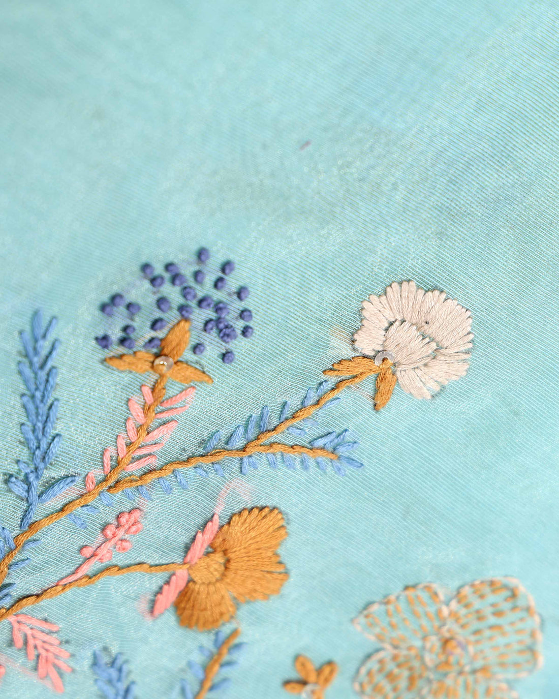 Elegant Hand Embroidered Kantha Work Saree with Delicate Floral Motif and Embroidered Border - Sky Blue