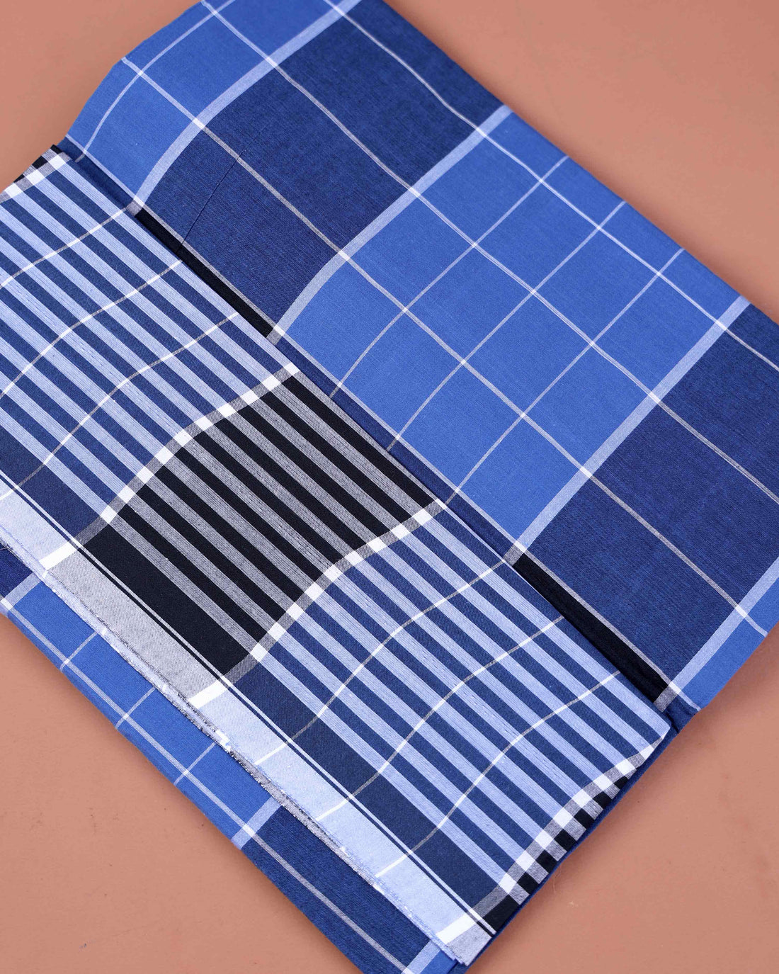 Sangu Brand Men's Premium Cotton Checked 2.10 Meter Stitched Lungi - Blue