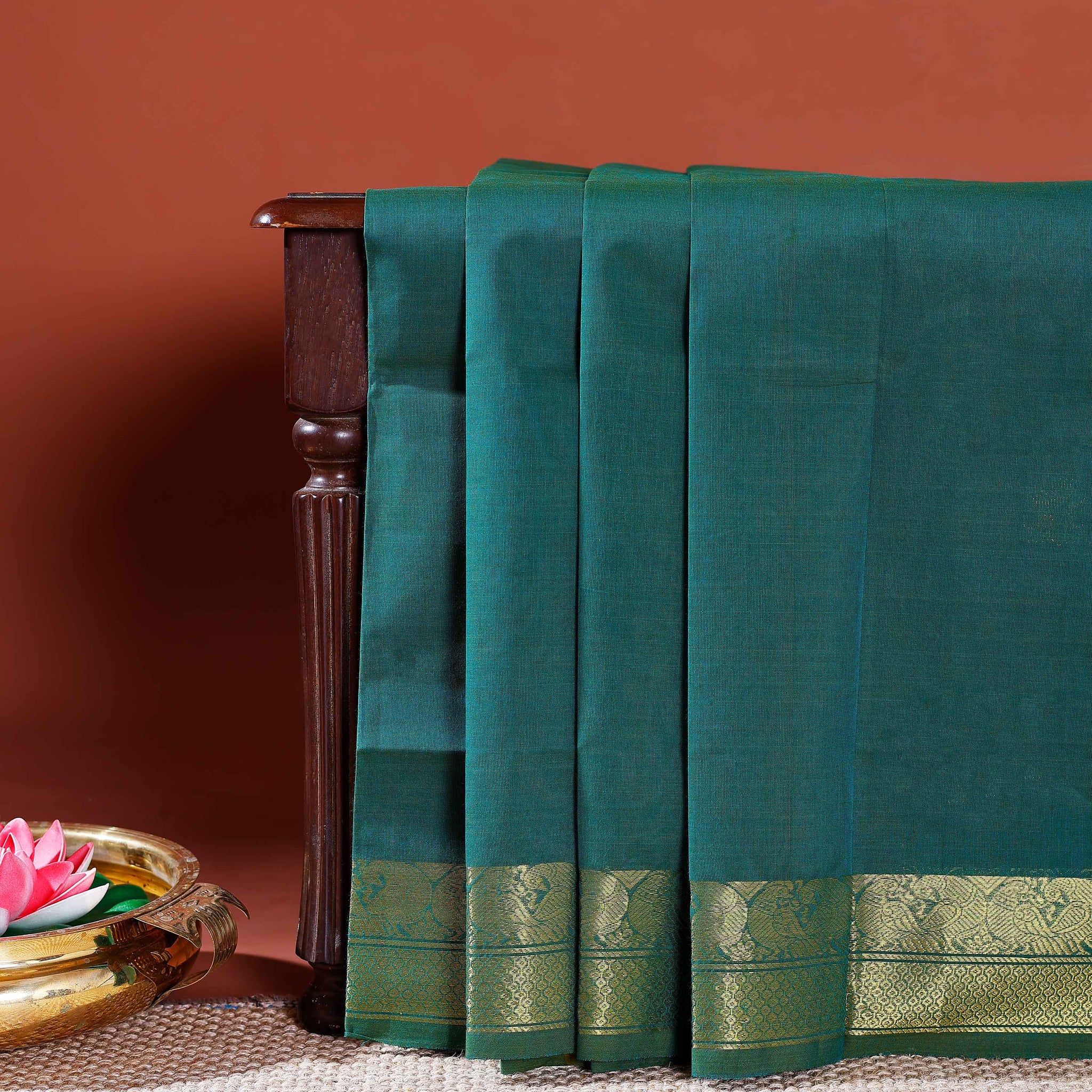 Handloom Venkatagiri Cotton Saree with Traditional Zari Border and Intricate Weave - Green