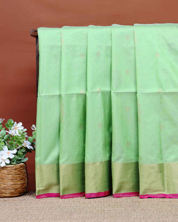 Ethnic Thread Design Soft Silk Saree - Green