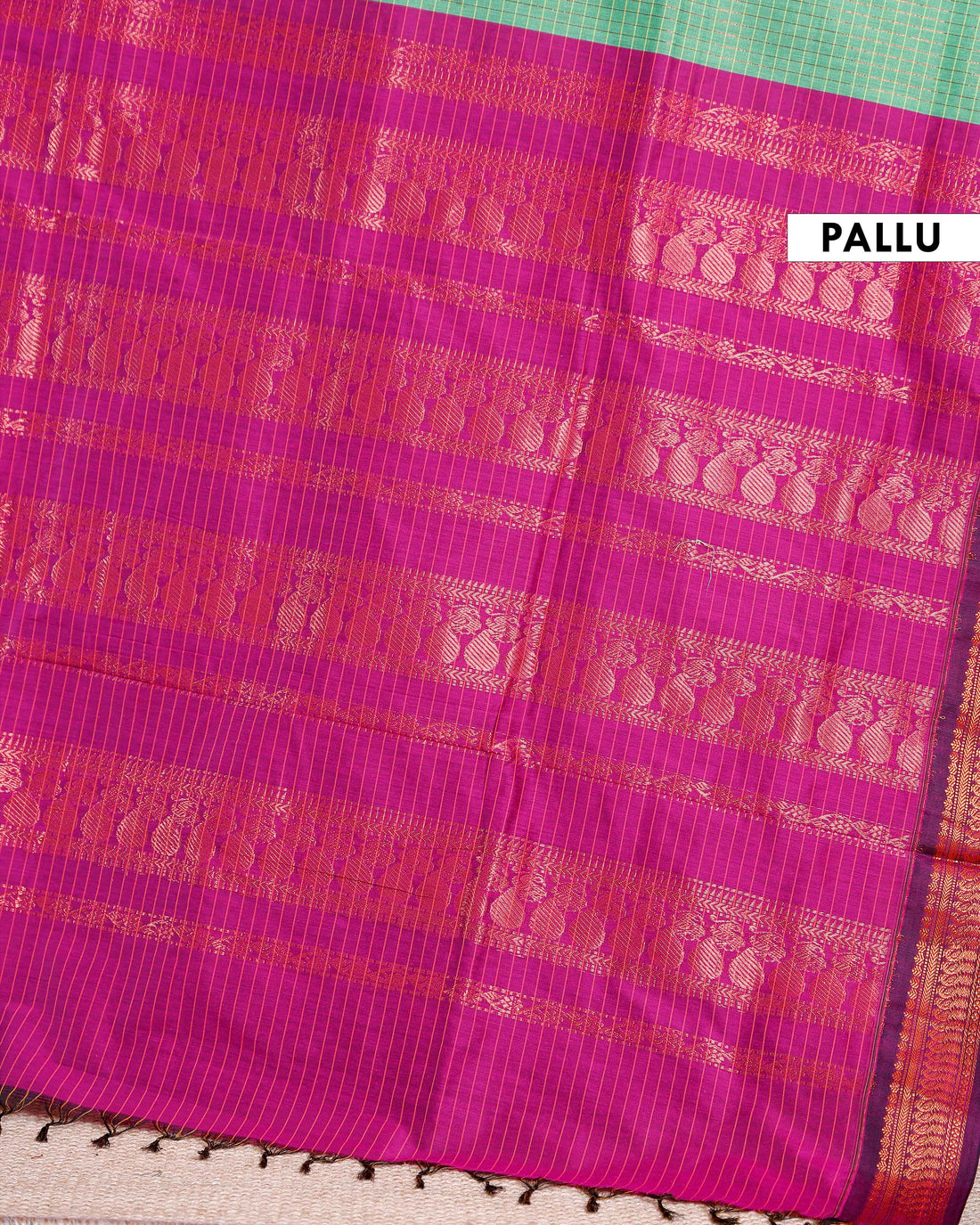 Traditional Kalyani Cotton Saree with All-Over Checks and Ornate Zari Pallu and Border - Green