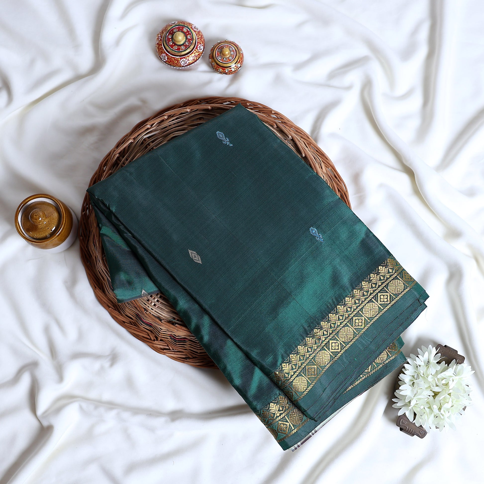 Banana Pith Saree With Elegant Gold Zari Border