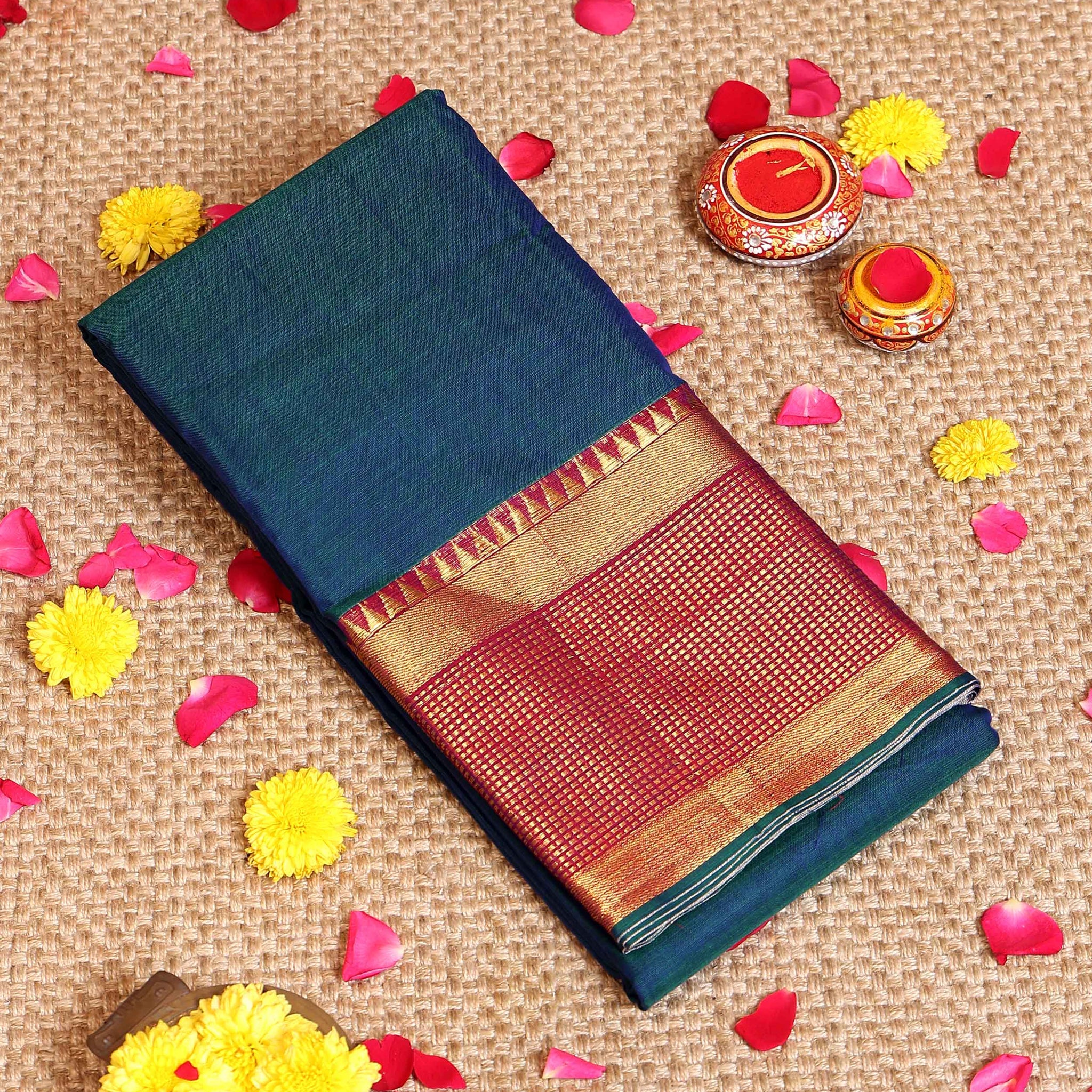 Elegant Handloom Narayanpet Cotton Saree with Traditional Contrast Border - Blue