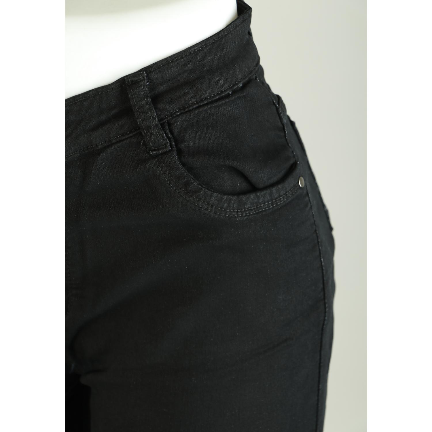 Buy Women Black Pencil Fit Jeans