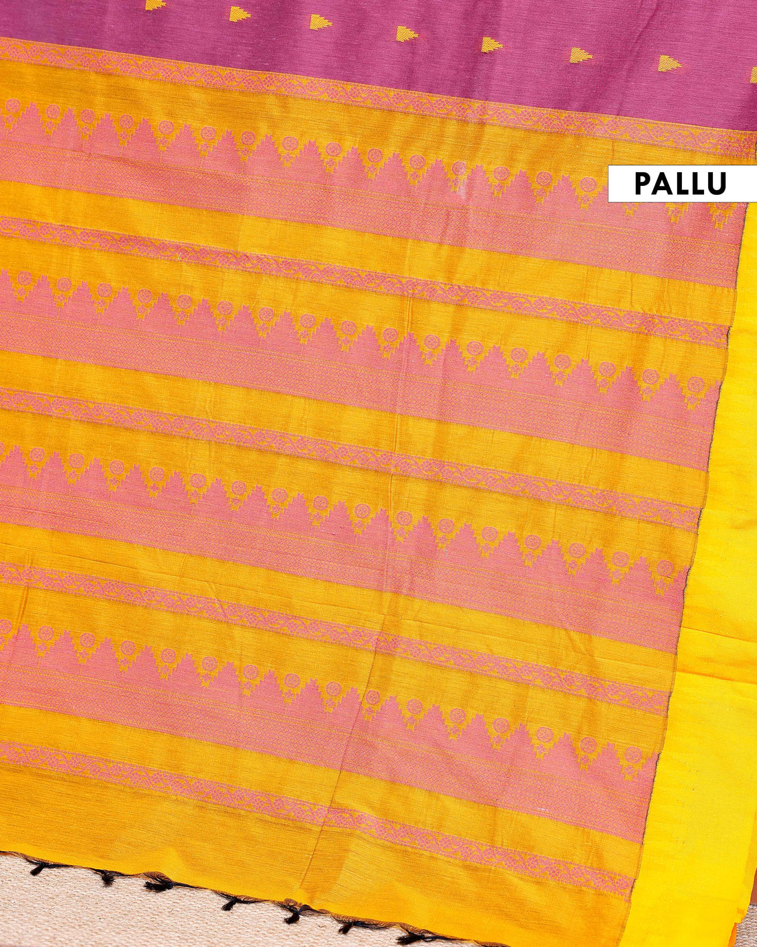 Handloom Kalyani Cotton Saree with Temple Border & Buti Motifs - Onion Pink
