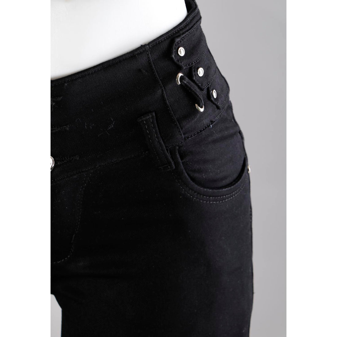 Women Black Pencil Fit  Button Jeans

