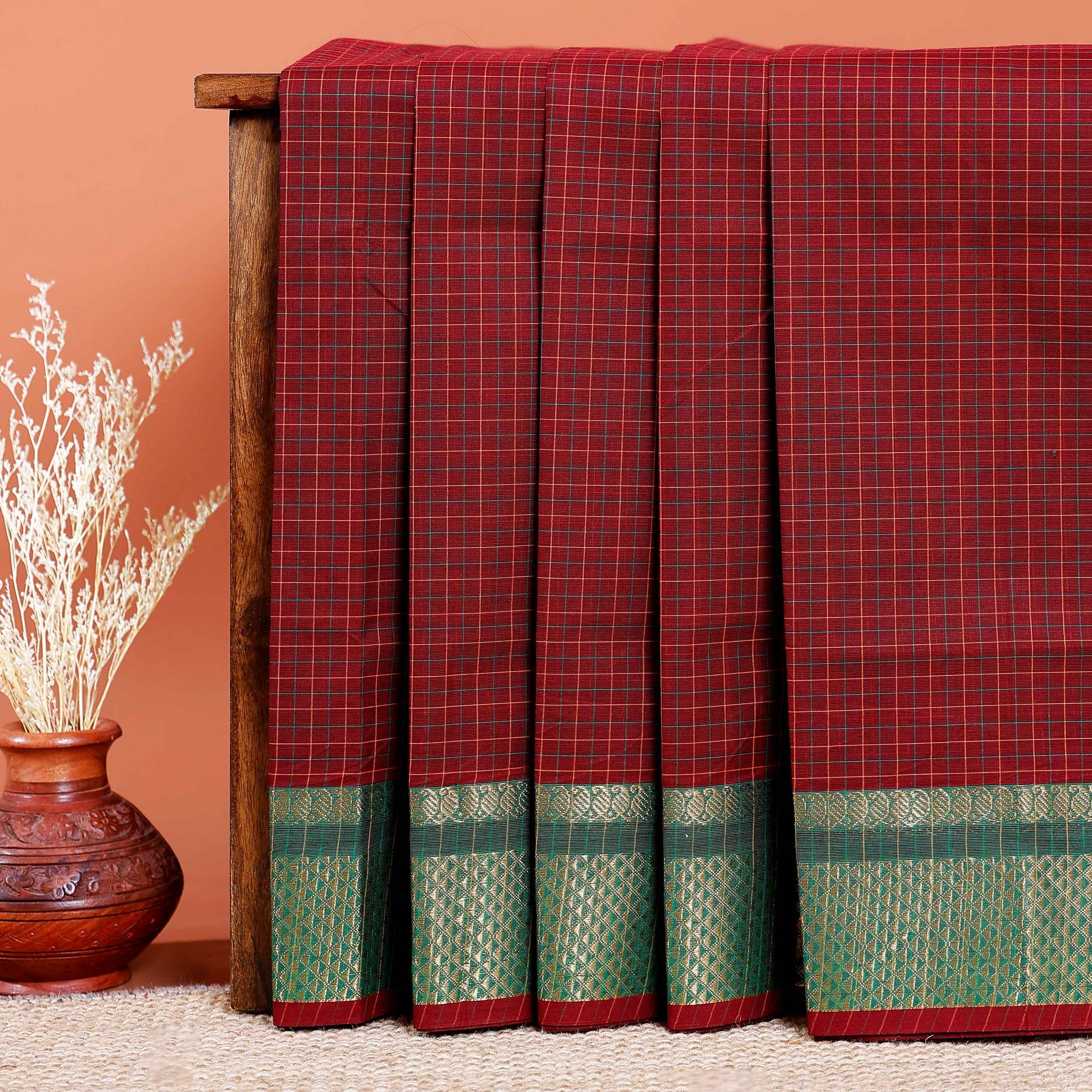 Handloom Chettinad Cotton Saree with Checked and Zari Border - Maroon
