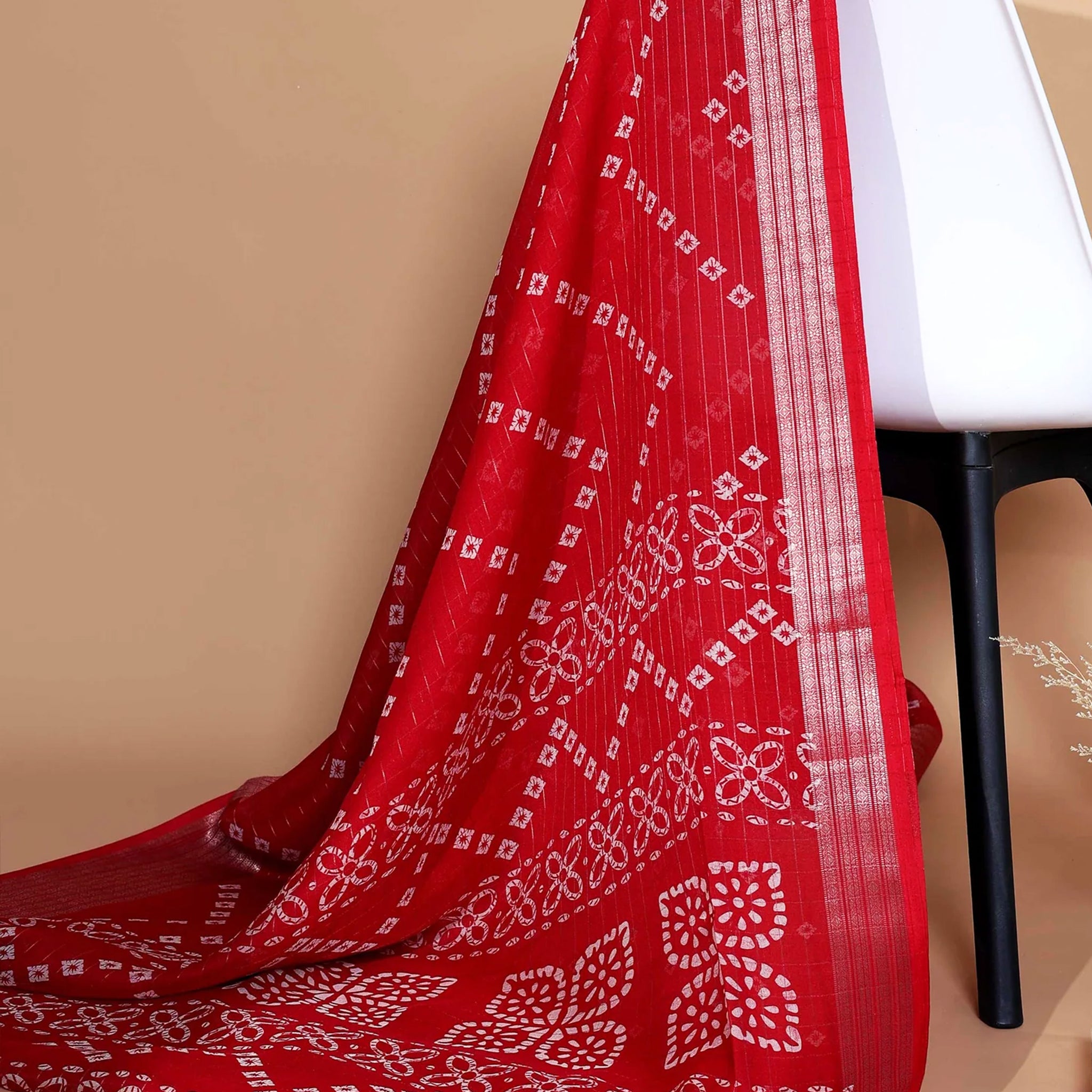 Elegant Dola Silk Saree with Bandhani Print Saree - Red