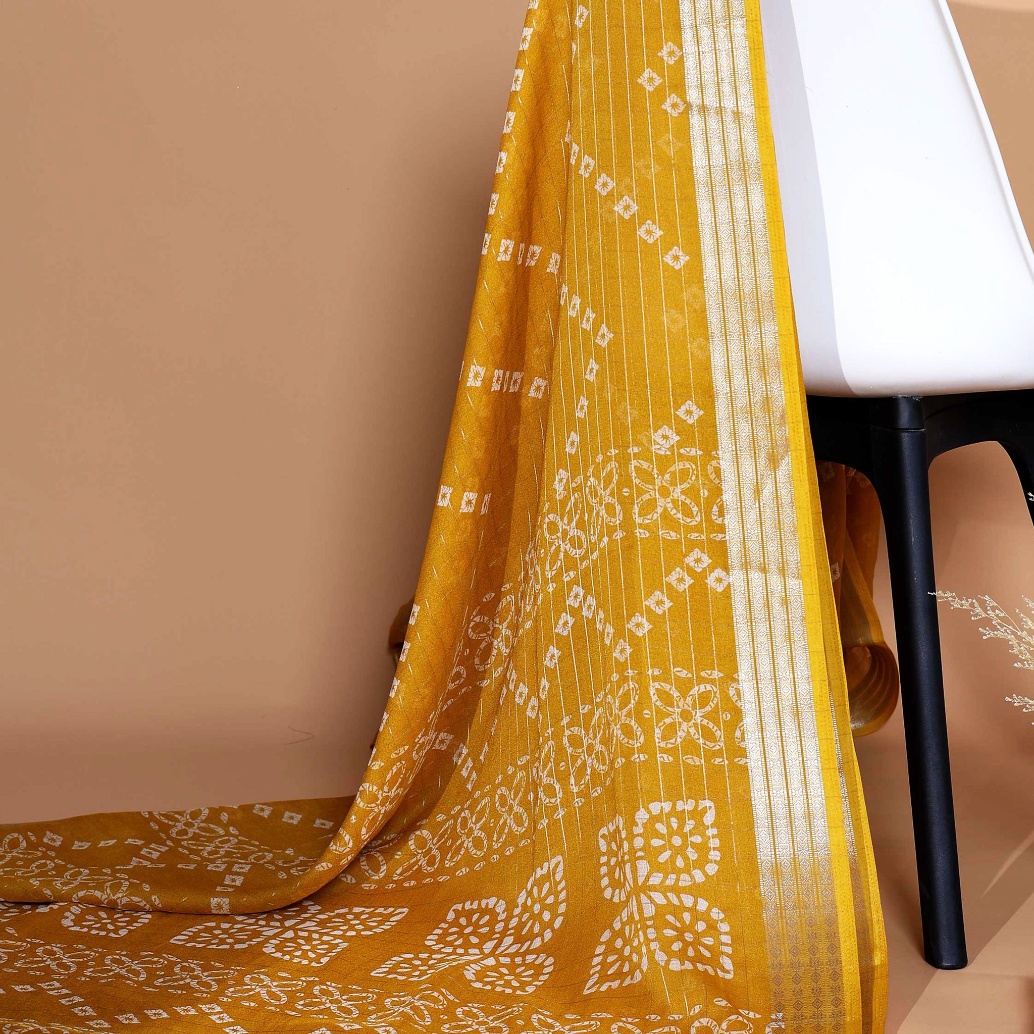 Elegant Dola Silk Saree with Bandhani Print Saree - Yellow