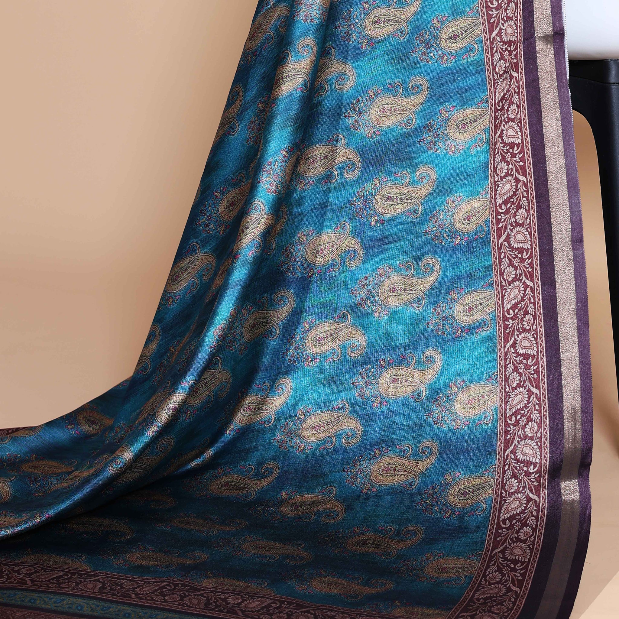 Teal Art Silk Saree with Intricate Floral and Geometric Weave Pattern