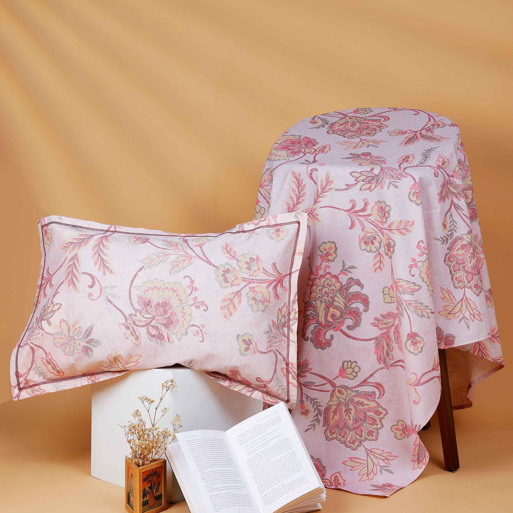 Floral Printed Cotton Bed Cover with Pillow Cover - Pink