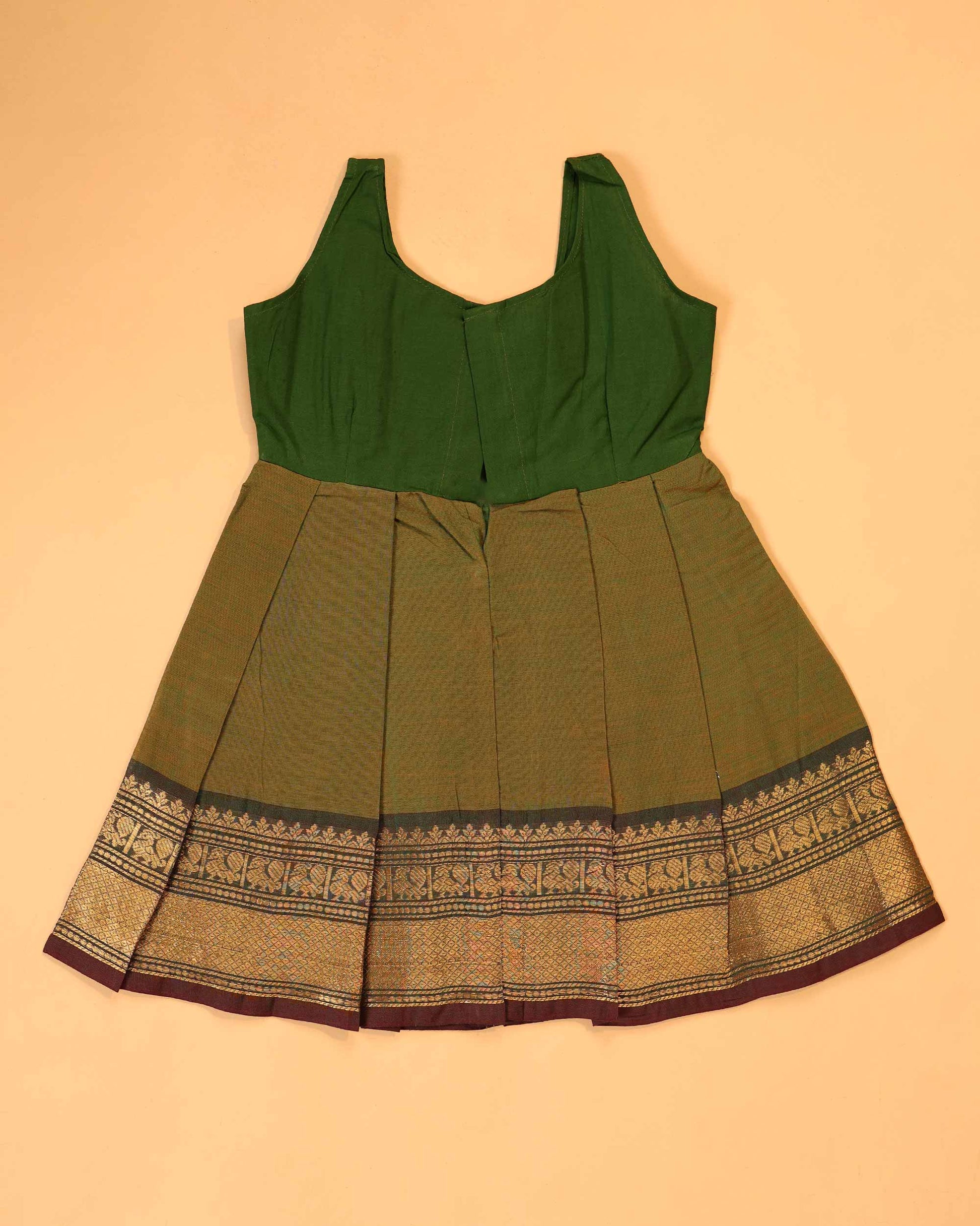 Classic Kids Pattu Pavadai Readymade a Traditional Ethnic Gown with Zari Border and Puff Sleeves, Light Green