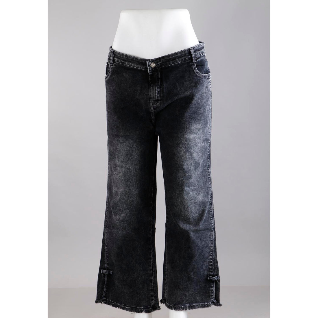 Women Black Mom Fit Jeans
