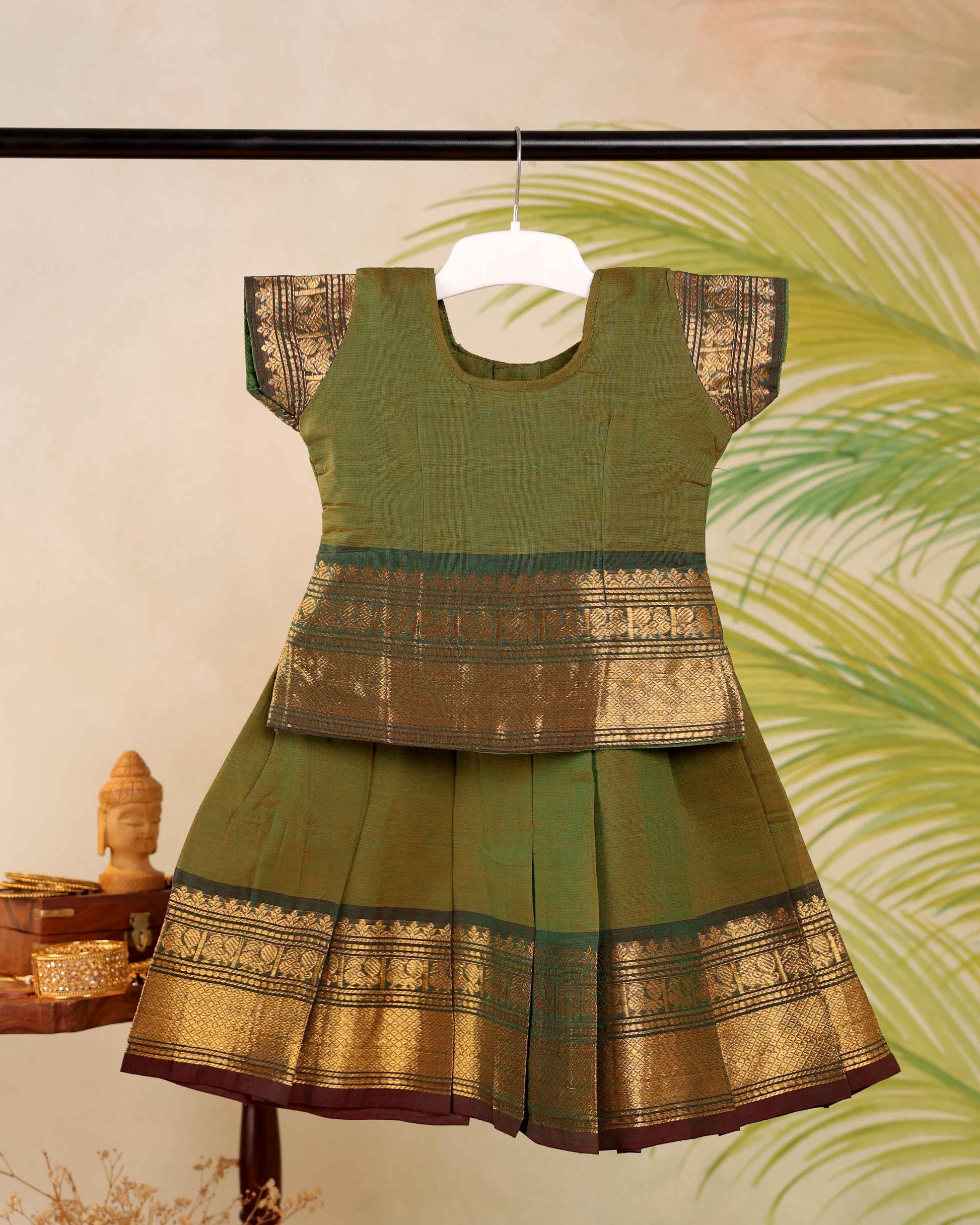Classic Kids Pattu Pavadai Readymade a Traditional Ethnic Gown with Zari Border and Puff Sleeves, Light Green