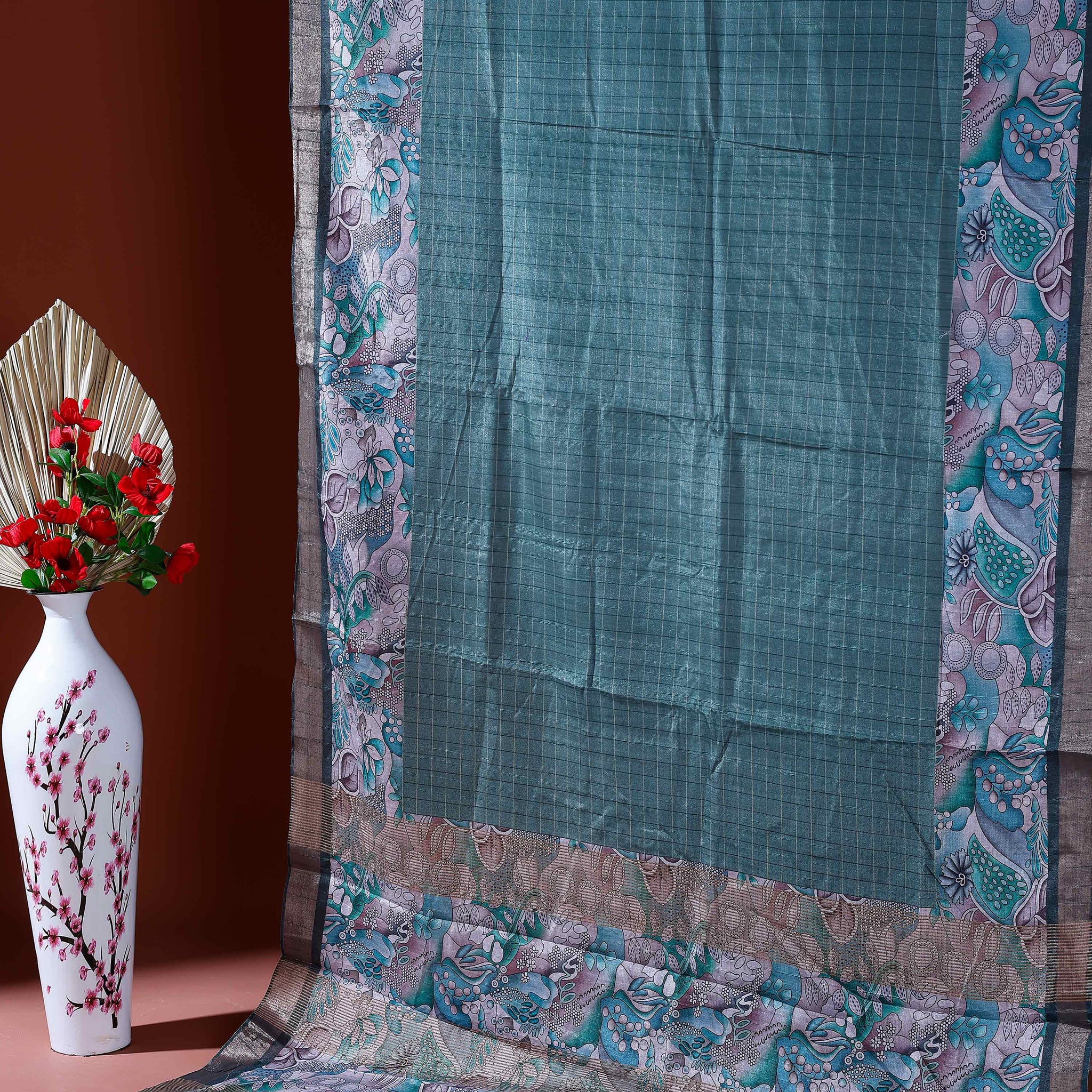 Elegant Kantha Cotton Saree with Subtle Checkered Weave and Artistic Floral Patterned Border - Green