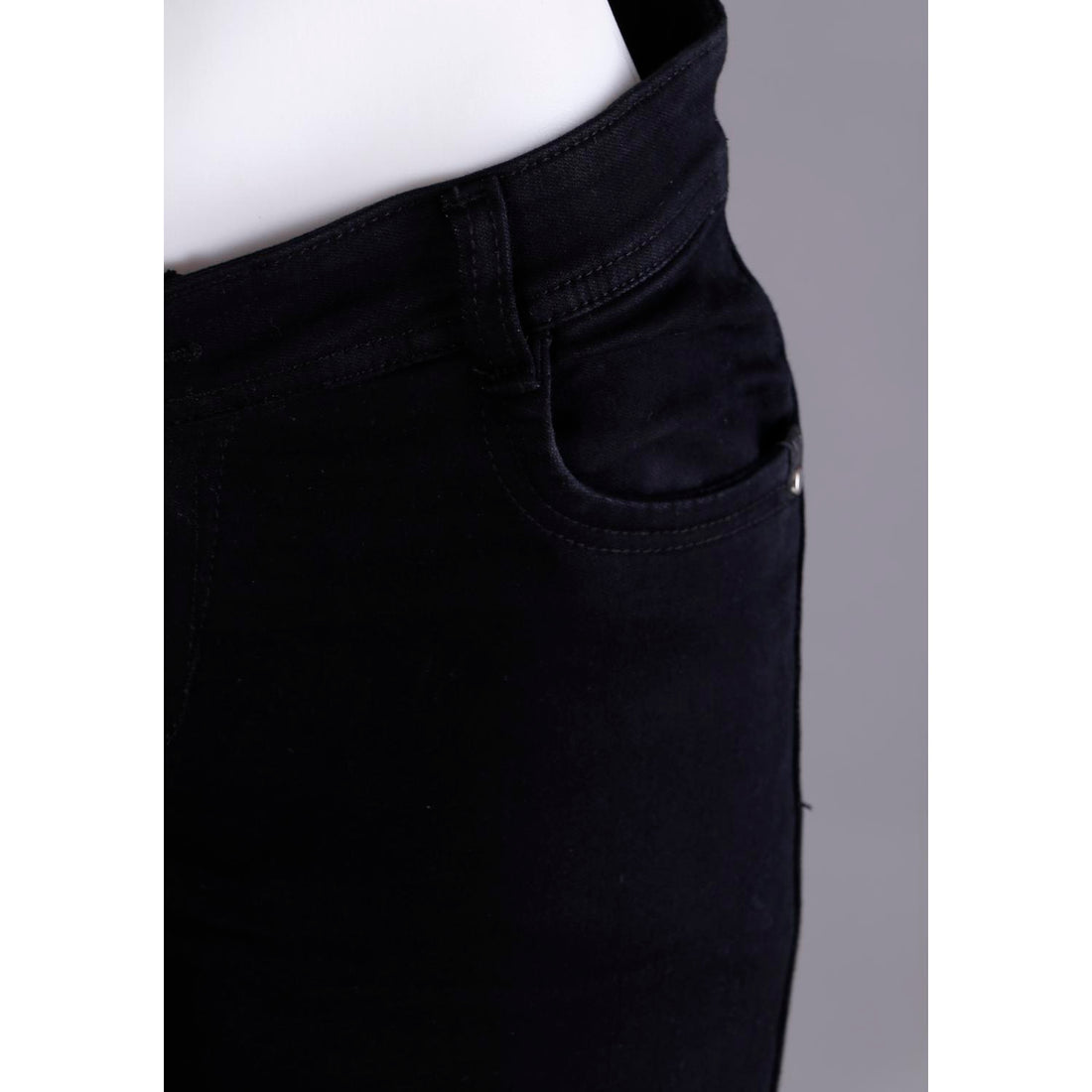 Women Black Pencil Cut Jeans

