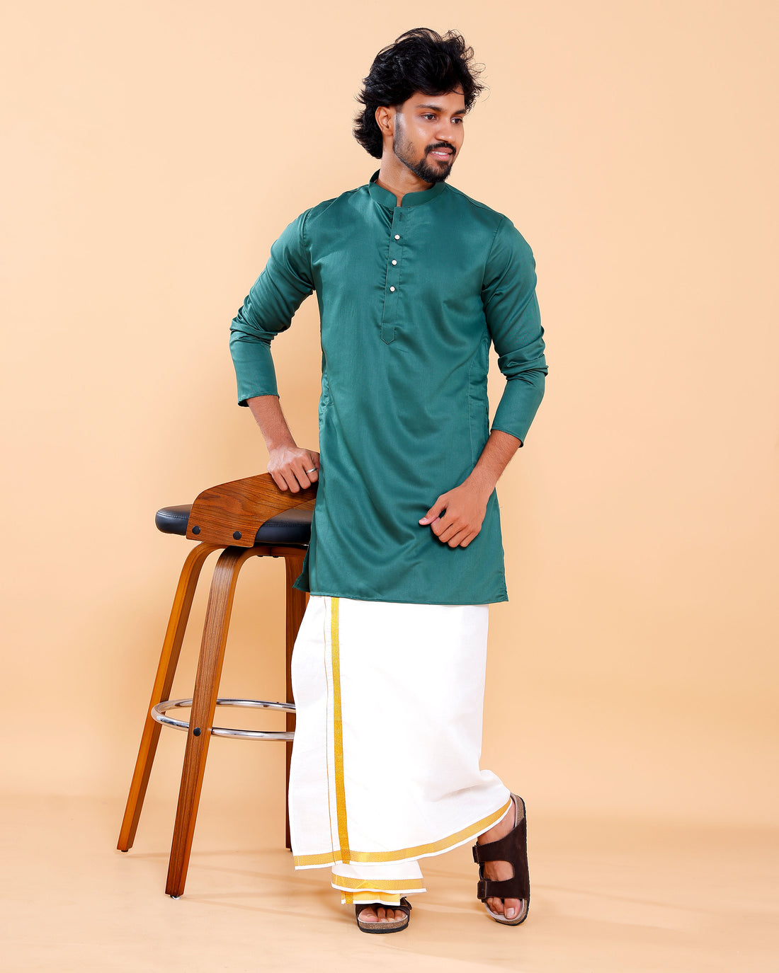 Elegant Men's Solid Straight Fit Kurta with Long Sleeves and Band Collar - Green