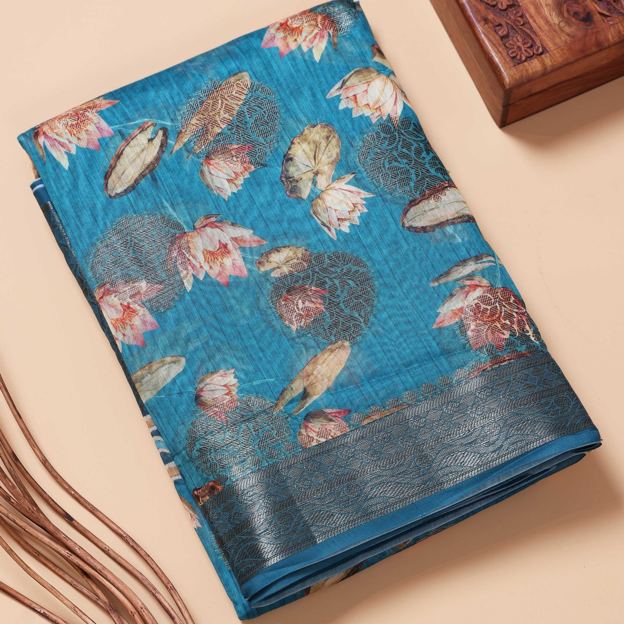 Floral Pattern Dola Silk Saree With Woven Border - Blue