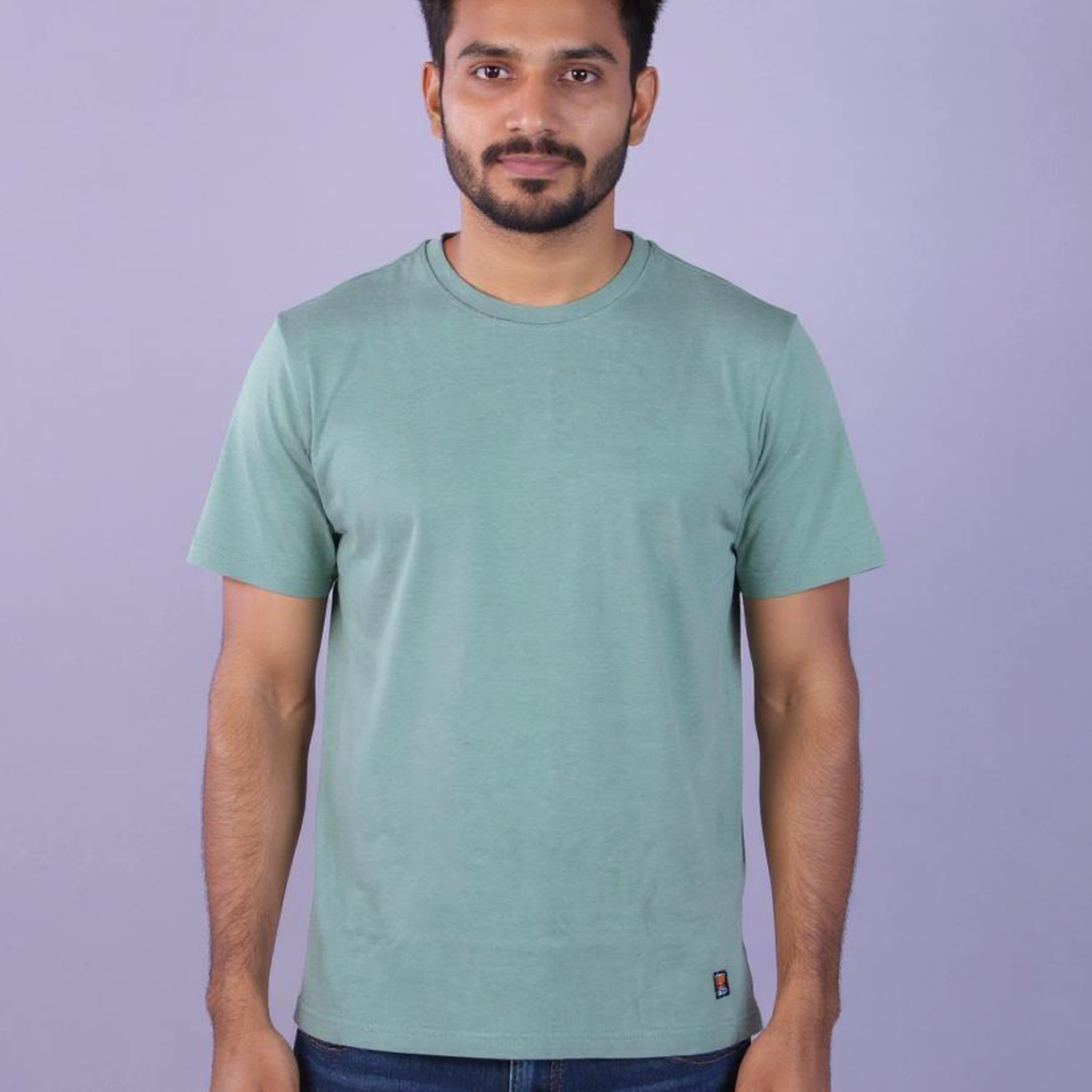 Nativebull Men's Solid Round Neck Half Sleeve Cotton T-Shirt - Green
