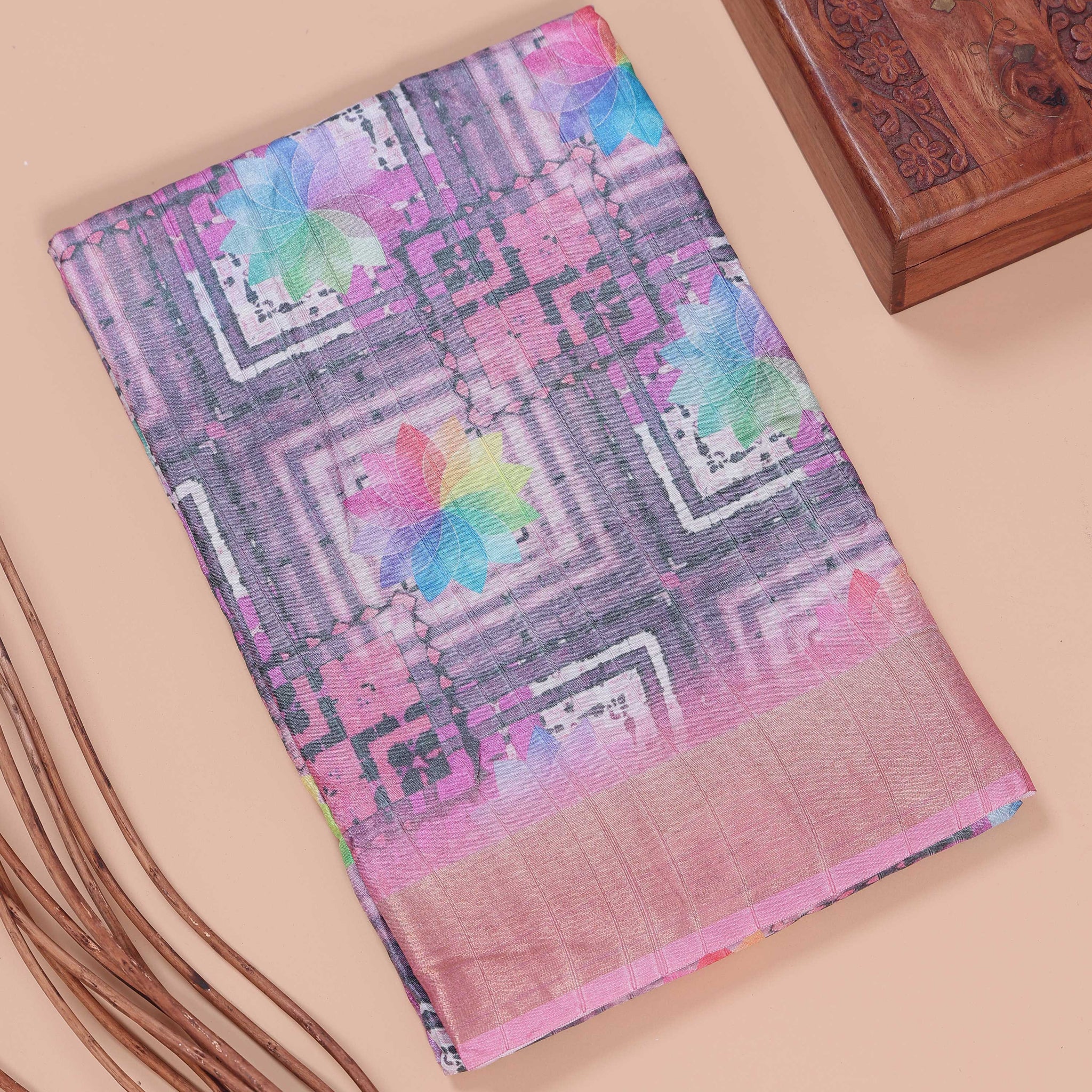 Dola Silk Saree With Woven Border - Multi
