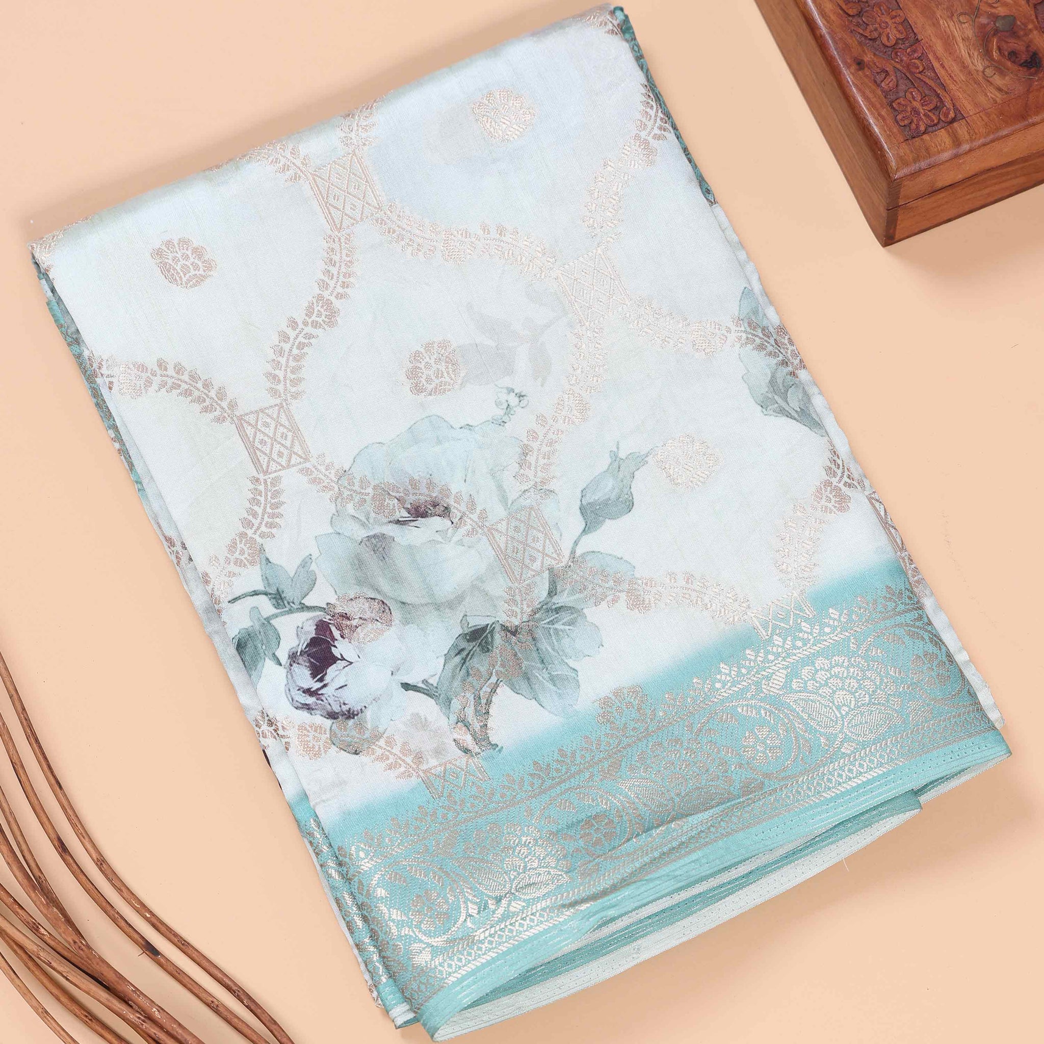 Dola Silk Saree With Woven Border - Off White
