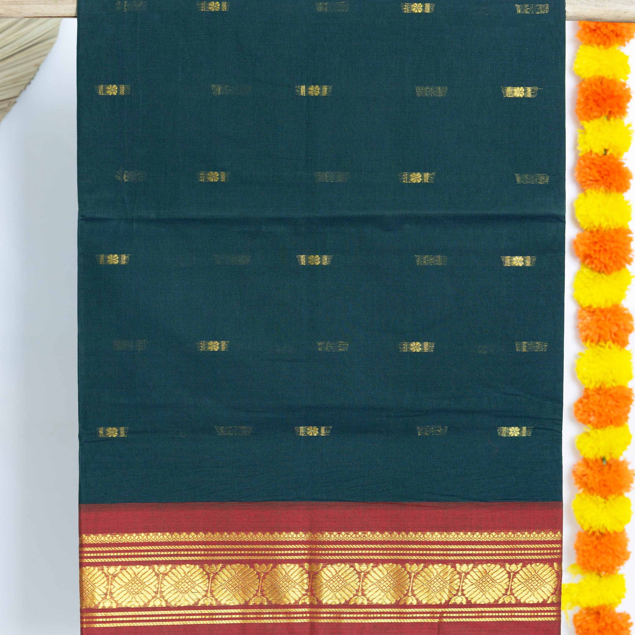Venkatagiri Cotton Saree with Zari Butta and Contrast Zari Border - Green