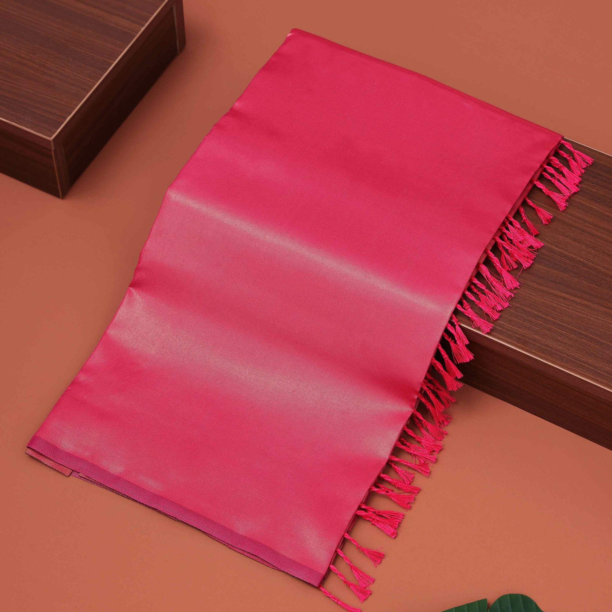 Classic Solid Litchi Silk Saree with Subtle Sheen - Pink