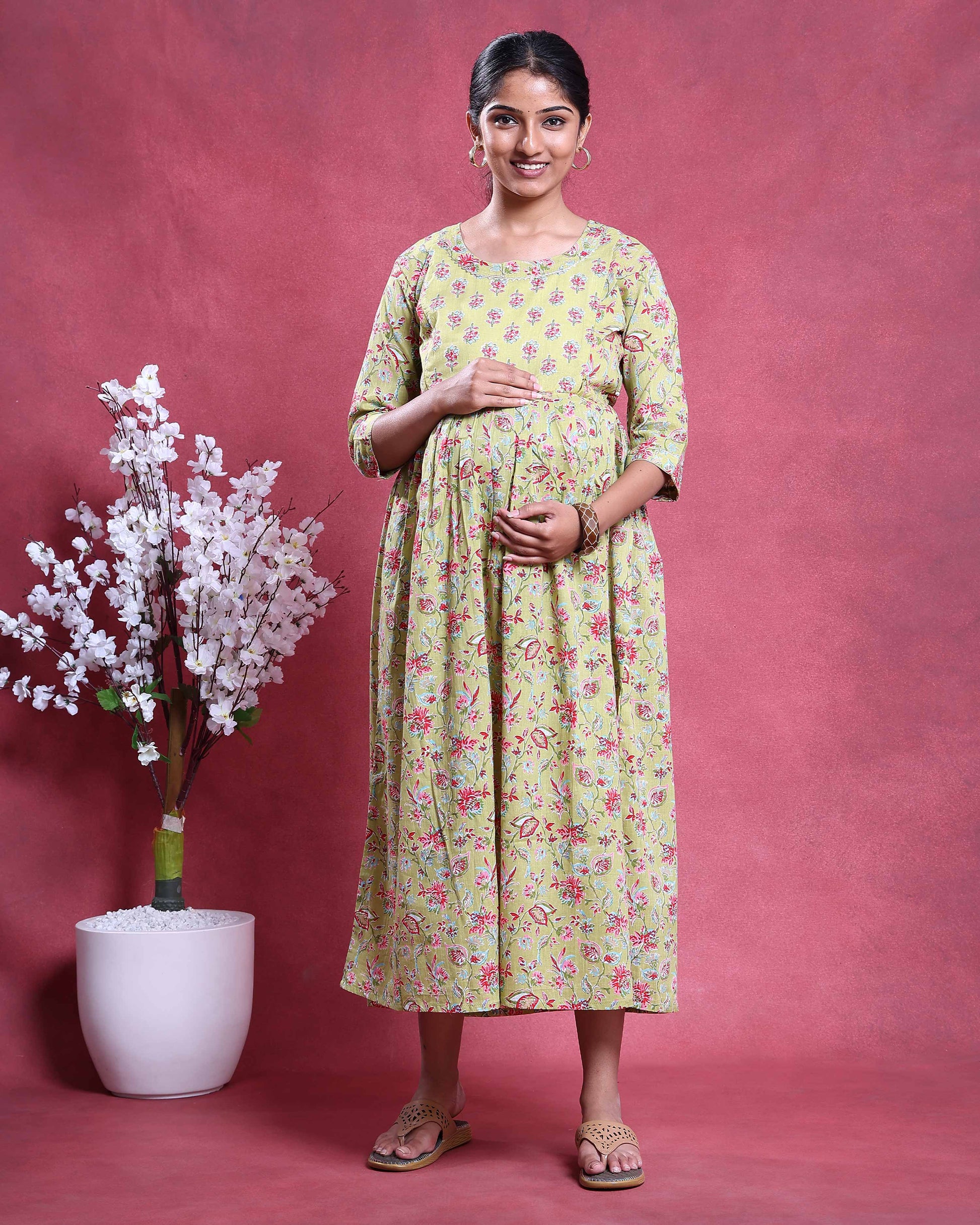 Women’s Floral Printed Maternity Feeding Dress with Round Neck 3/4th  Sleeves and Comfortable Empire Waist, Black