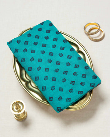 Classic Sungudi Cotton Saree With Printed Design - Green