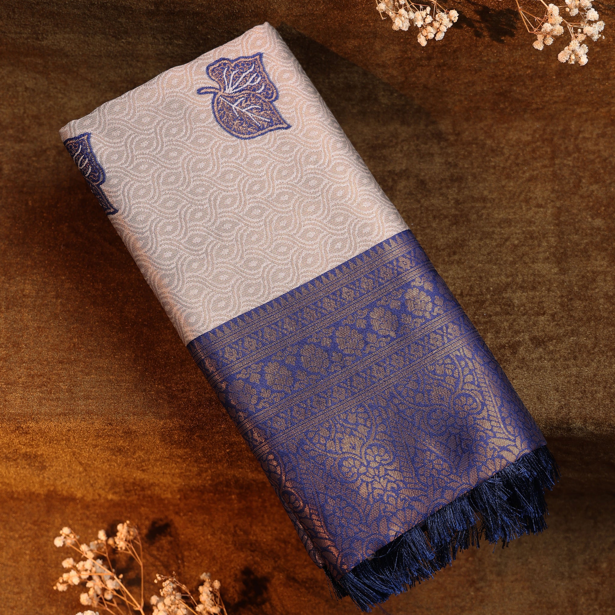 Zari Woven Litchi Silk Saree - Cream