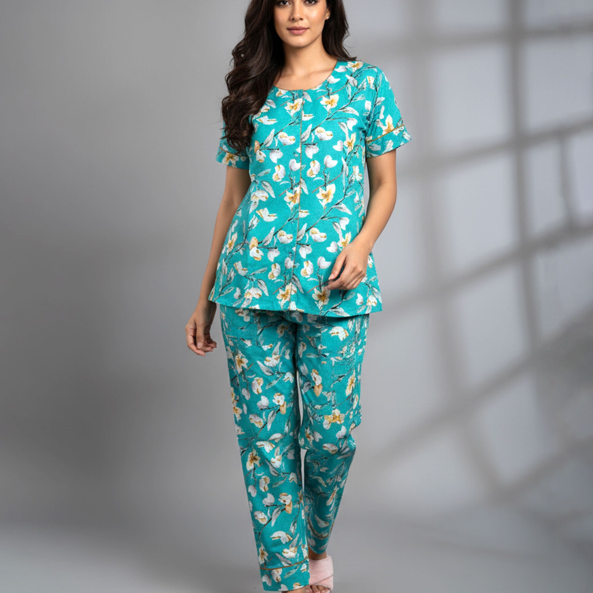 Women's Floral Print Short Sleeve Night Wear - Green