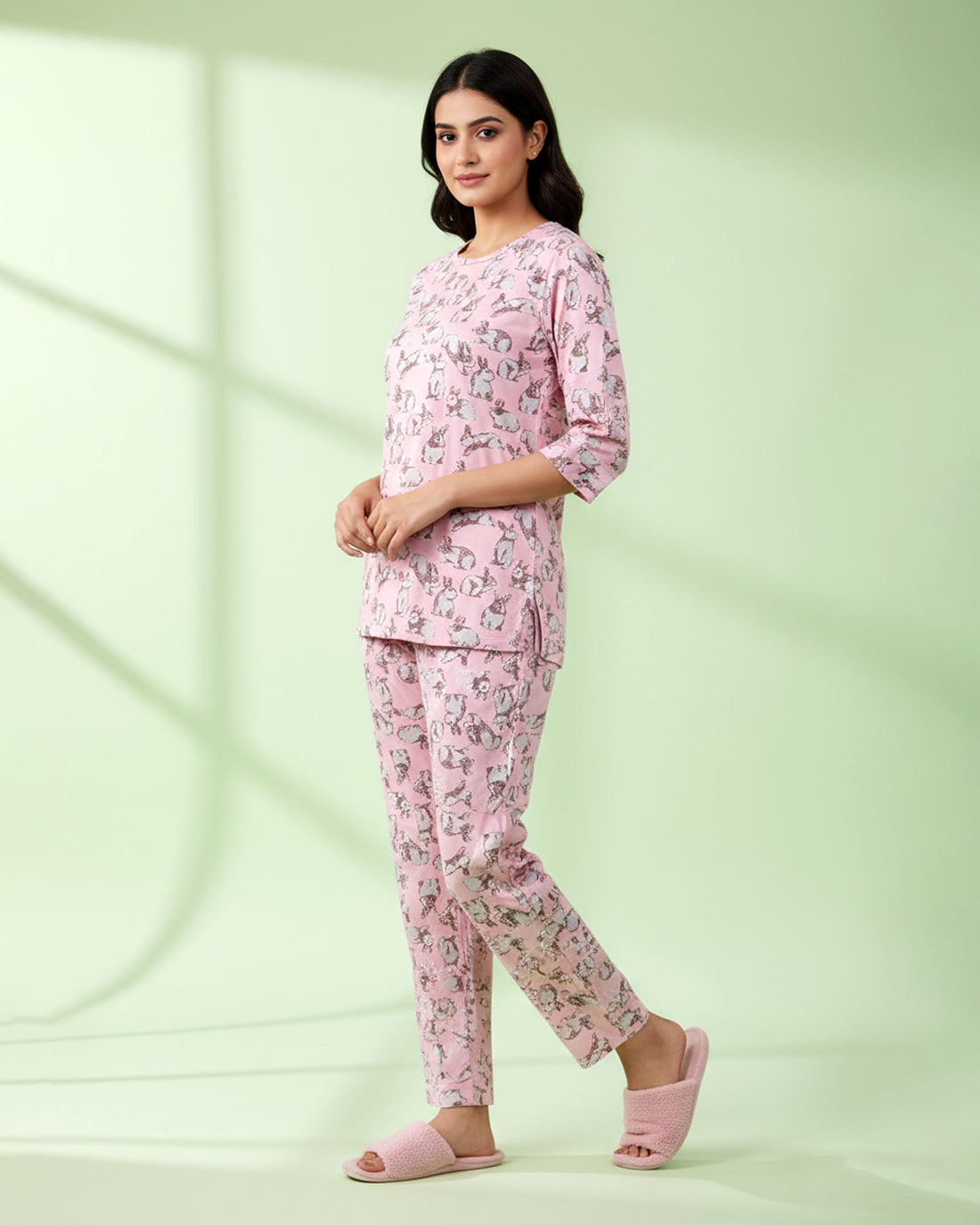 Women's Printed Long Sleeve Night Wear - Pink