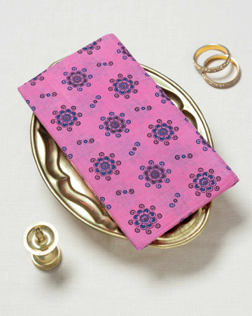 Pink Printed Sungudi Cotton Saree